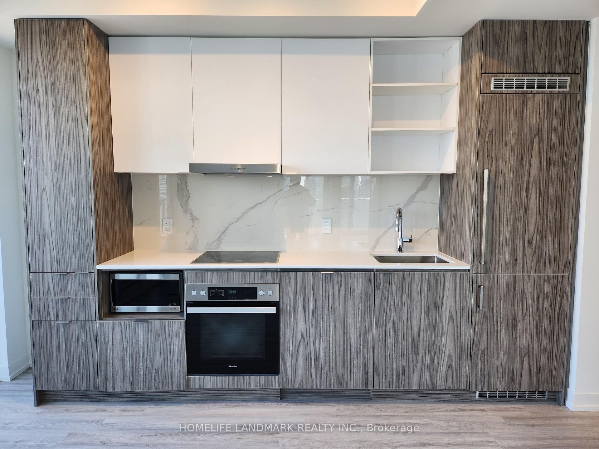 Photo 16 of Unit 5601, 55 Cooper Street, Toronto, Waterfront Communities — HOMEH