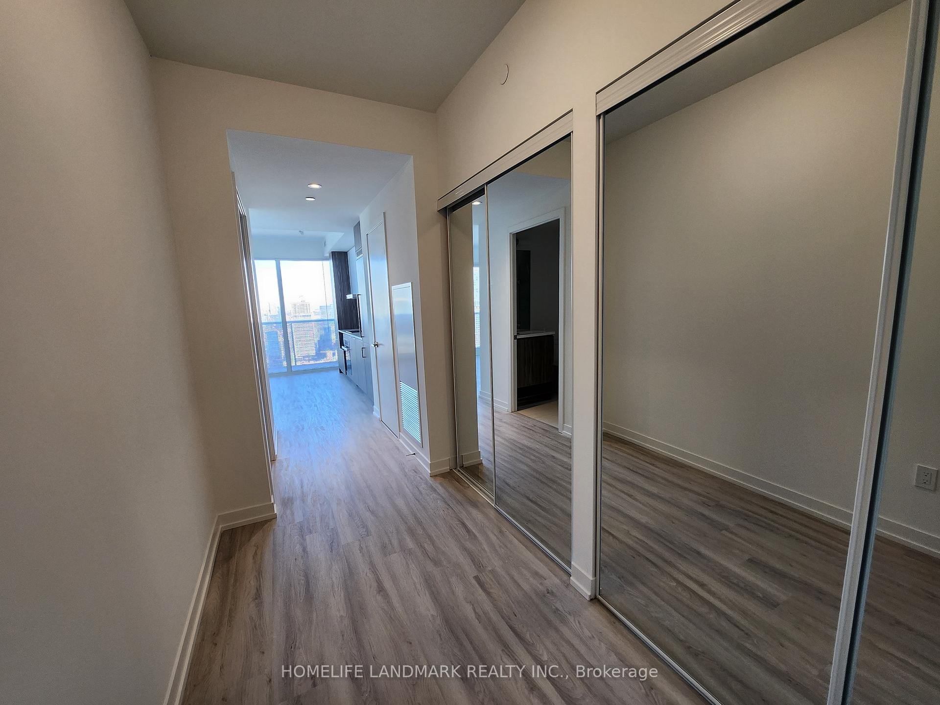 Photo 20 of Unit 5601, 55 Cooper Street, Toronto, Waterfront Communities — HOMEH