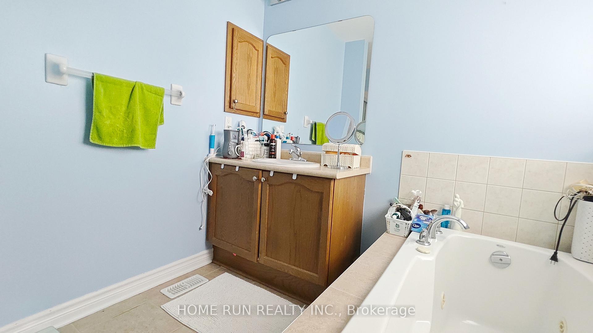 Photo 21 of 151 Whetstone Crescent, Ottawa, Barrhaven East — HOMEH