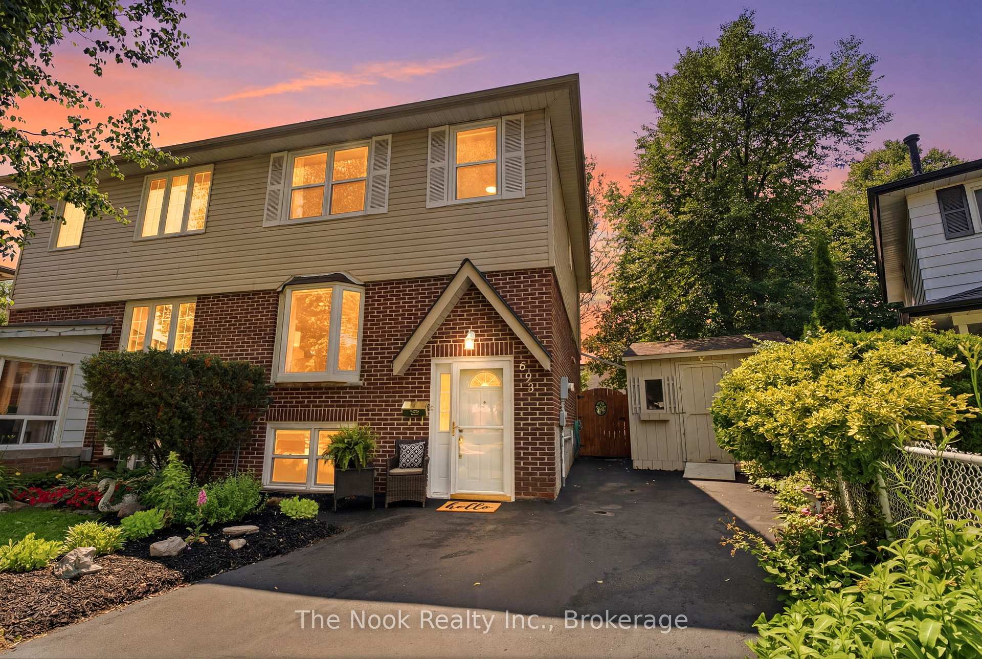 Front of 693 Nairn Court