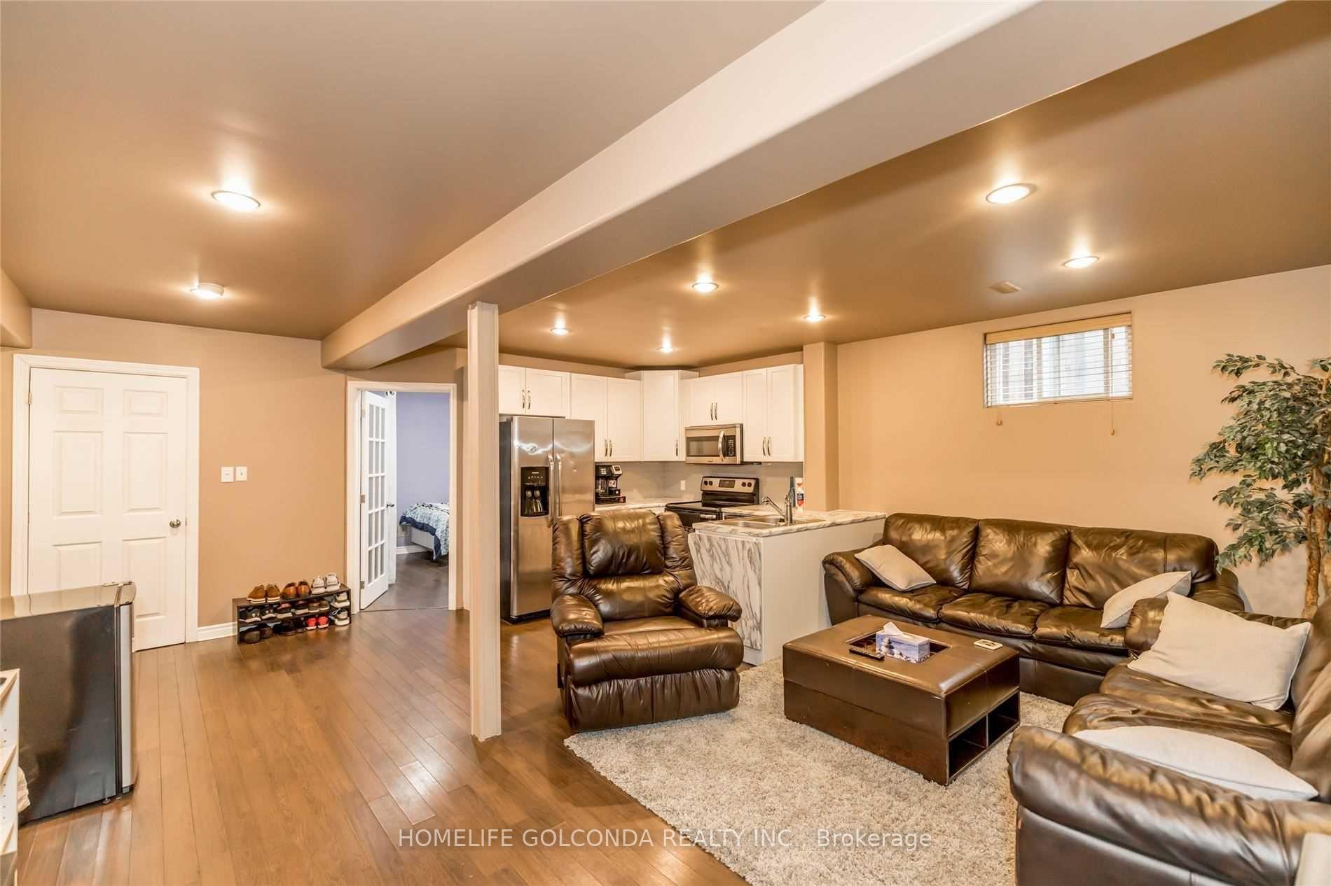 Photo 4 of Unit Basement, 22 Dunsmore Lane, Barrie, Georgian Drive — HOMEH