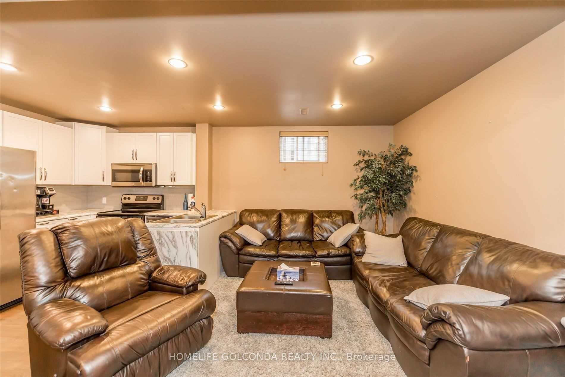 Photo 7 of Unit Basement, 22 Dunsmore Lane, Barrie, Georgian Drive — HOMEH