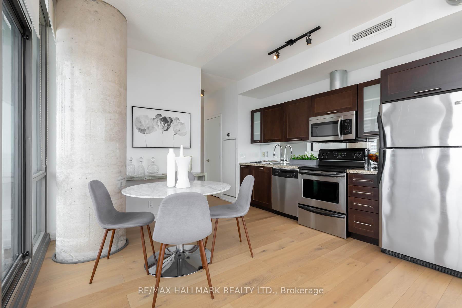 Photo 8 of Unit 1502, 33 Mill Street, Toronto, Waterfront Communities — HOMEH