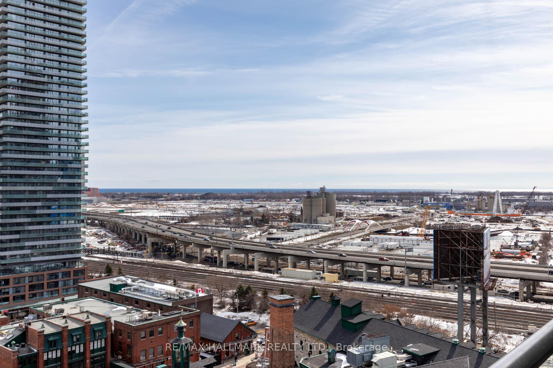 Photo 32 of Unit 1502, 33 Mill Street, Toronto, Waterfront Communities — HOMEH