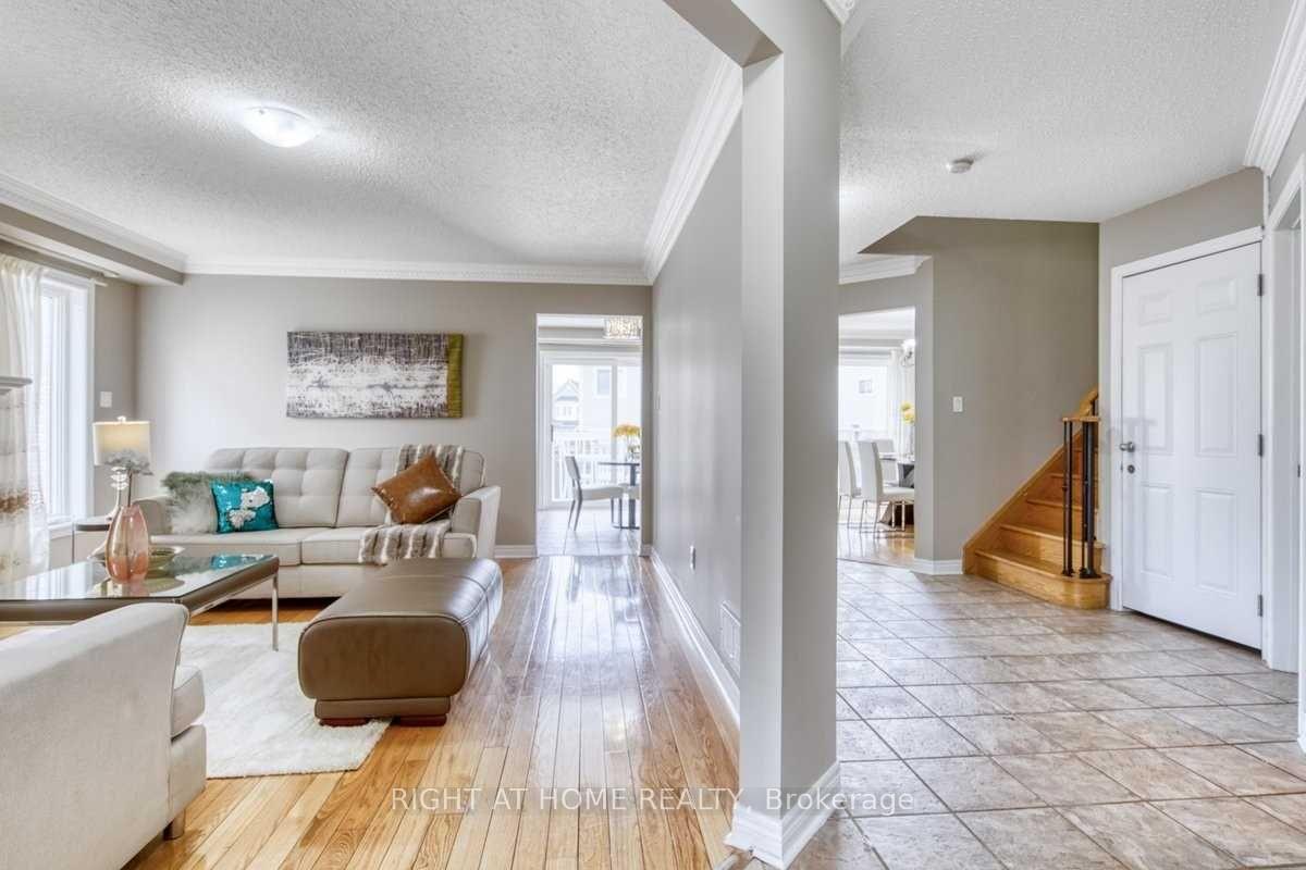 Photo 3 of Unit Main Fl, 636 Ormond Drive, Oshawa, Samac — HOMEH