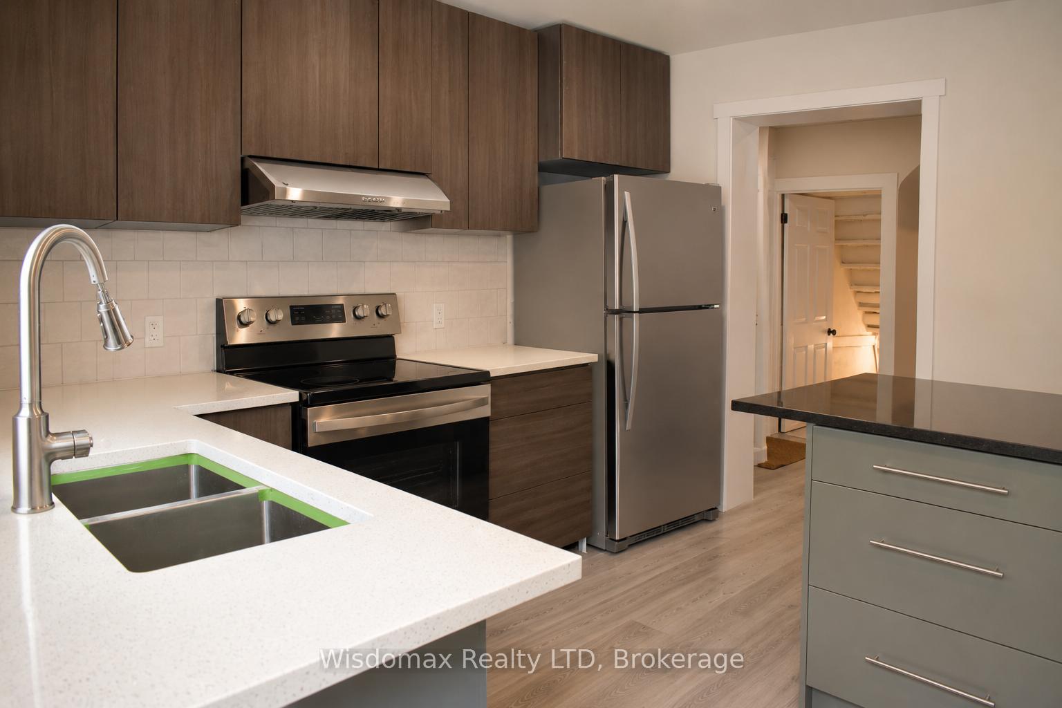 Photo 13 of 110 Queen Street S, Thorold, Thorold Downtown — HOMEH