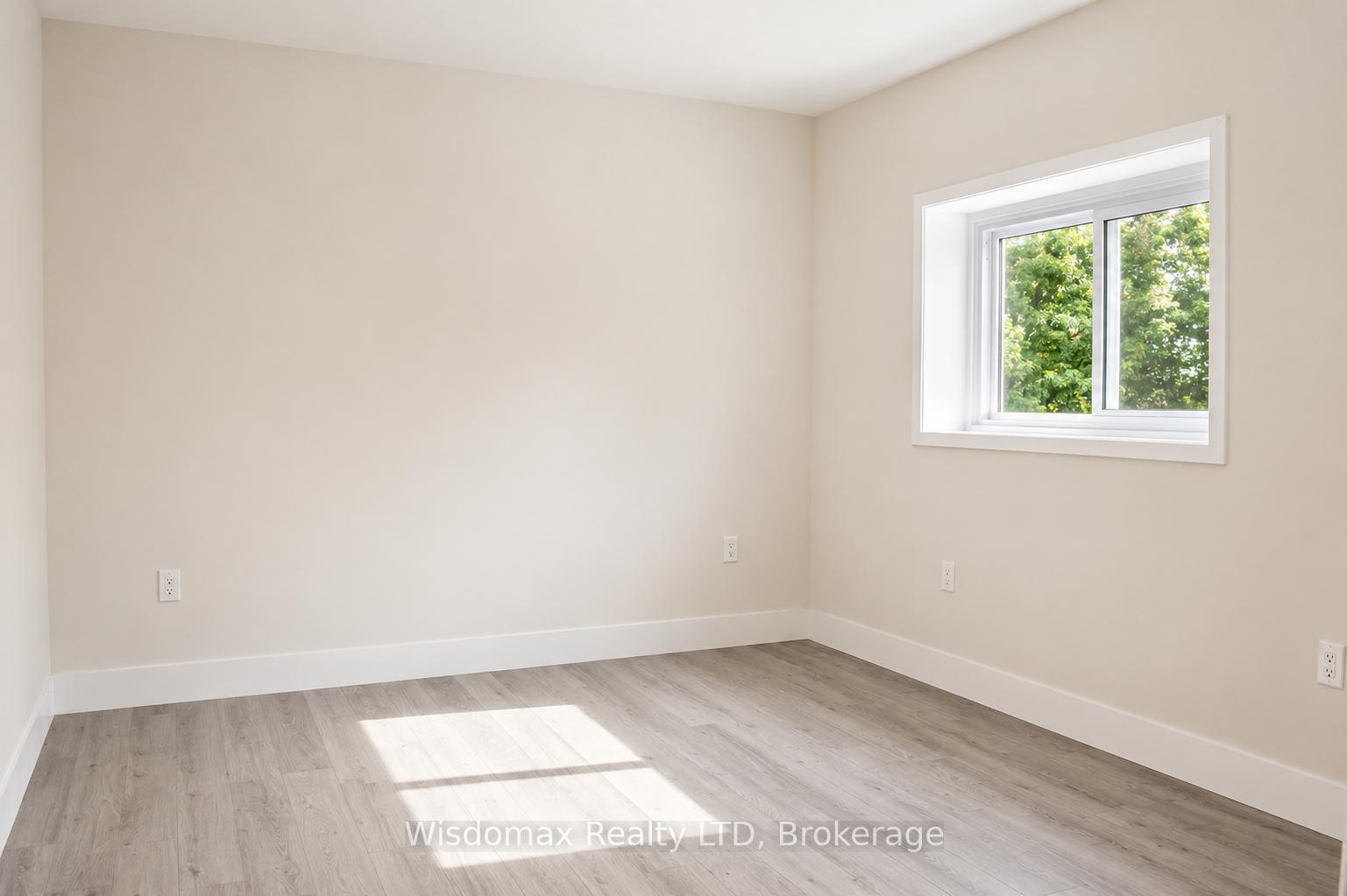 Photo 22 of 110 Queen Street S, Thorold, Thorold Downtown — HOMEH
