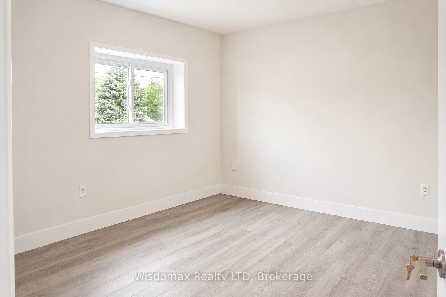 Photo 25 of 110 Queen Street S, Thorold, Thorold Downtown — HOMEH