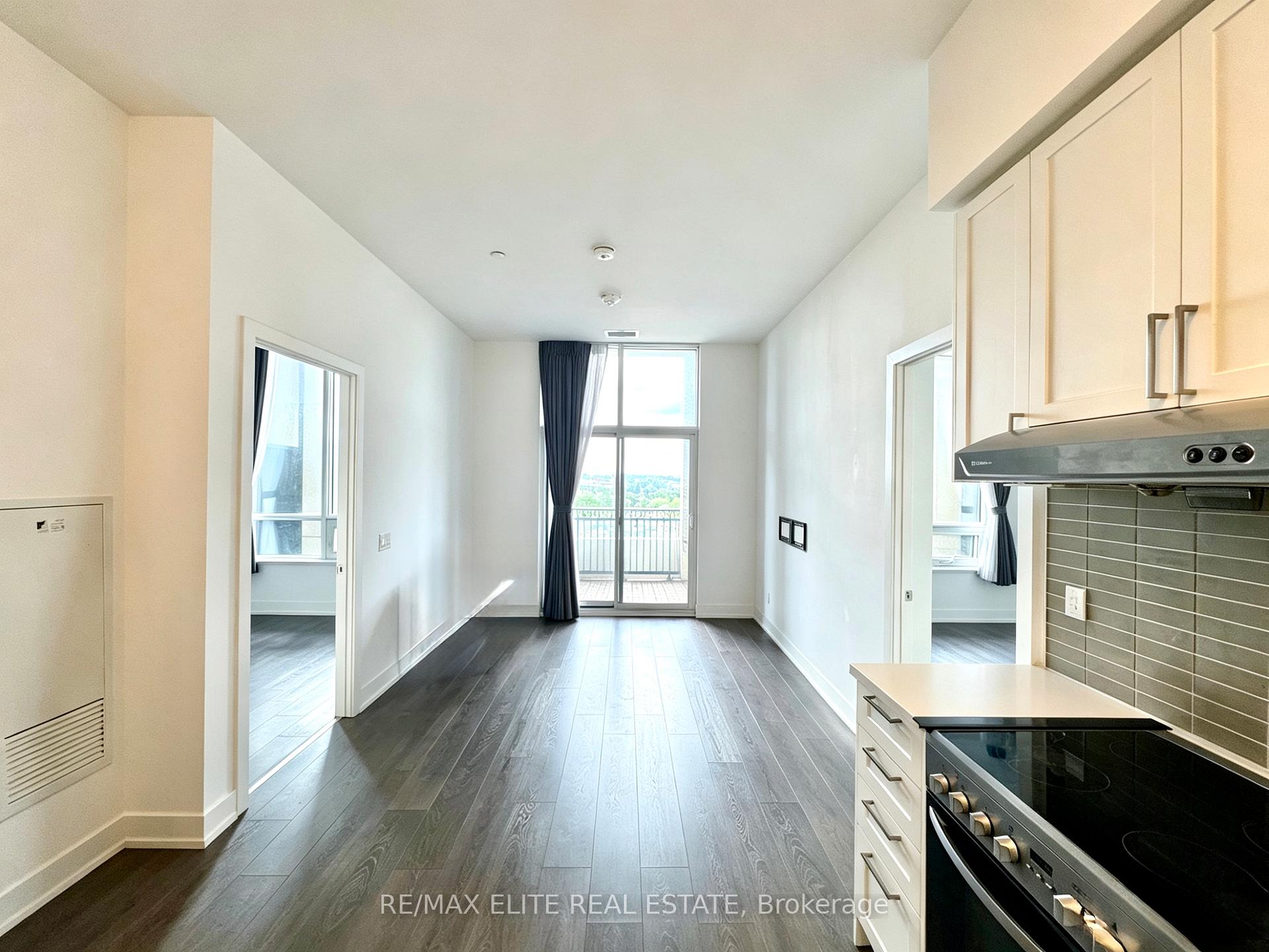 Photo 5 of Unit 915W, 268 Buchanan Drive, Markham, Unionville — HOMEH
