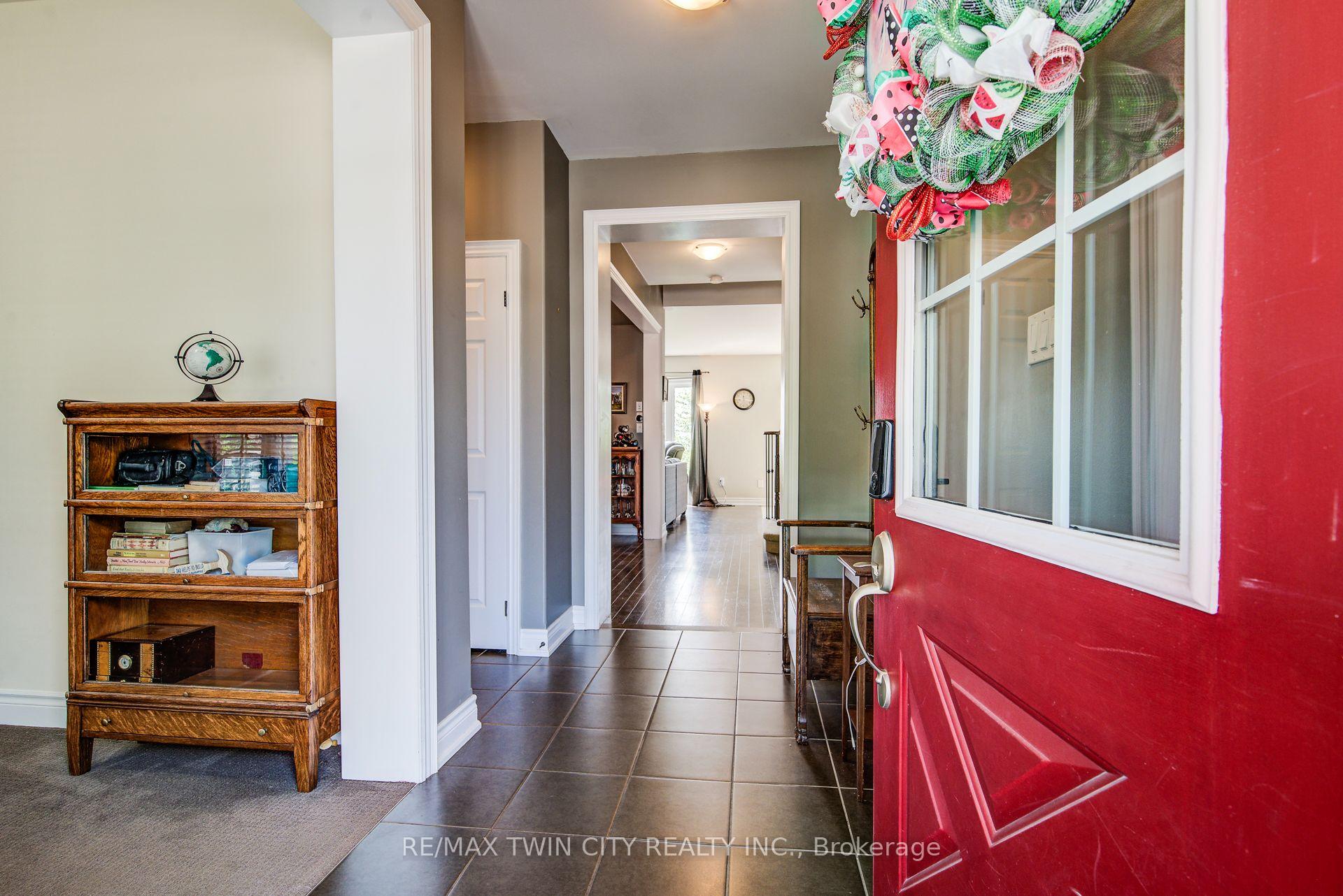 Photo 3 of 51 Wakefield Street, Woolwich, Breslau — HOMEH