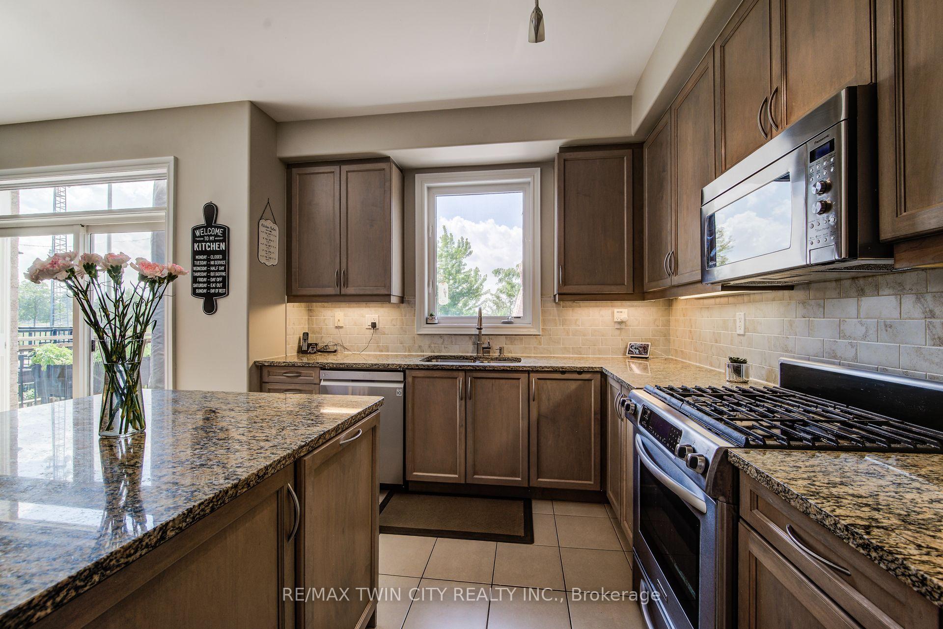 Photo 13 of 51 Wakefield Street, Woolwich, Breslau — HOMEH