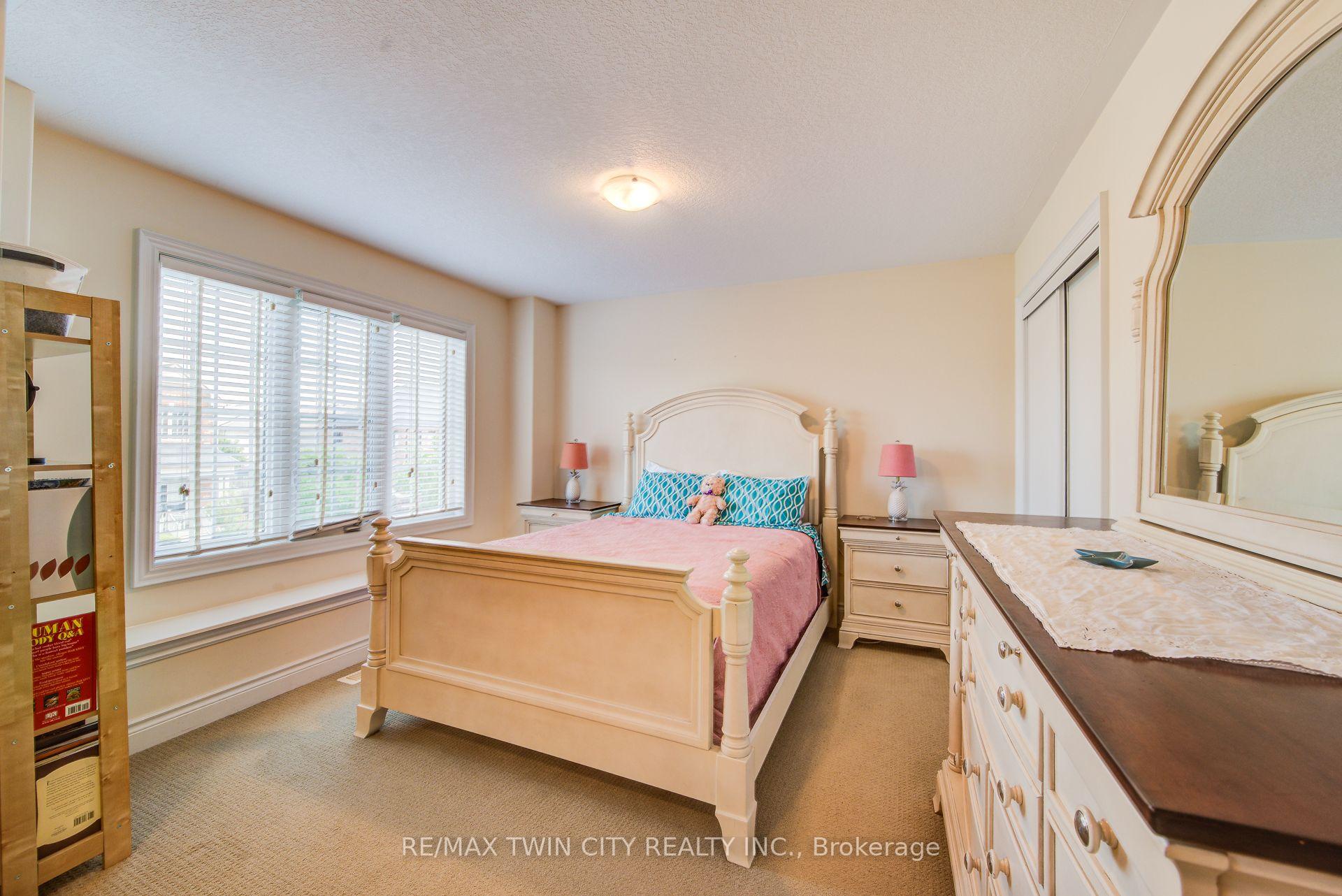 Photo 29 of 51 Wakefield Street, Woolwich, Breslau — HOMEH