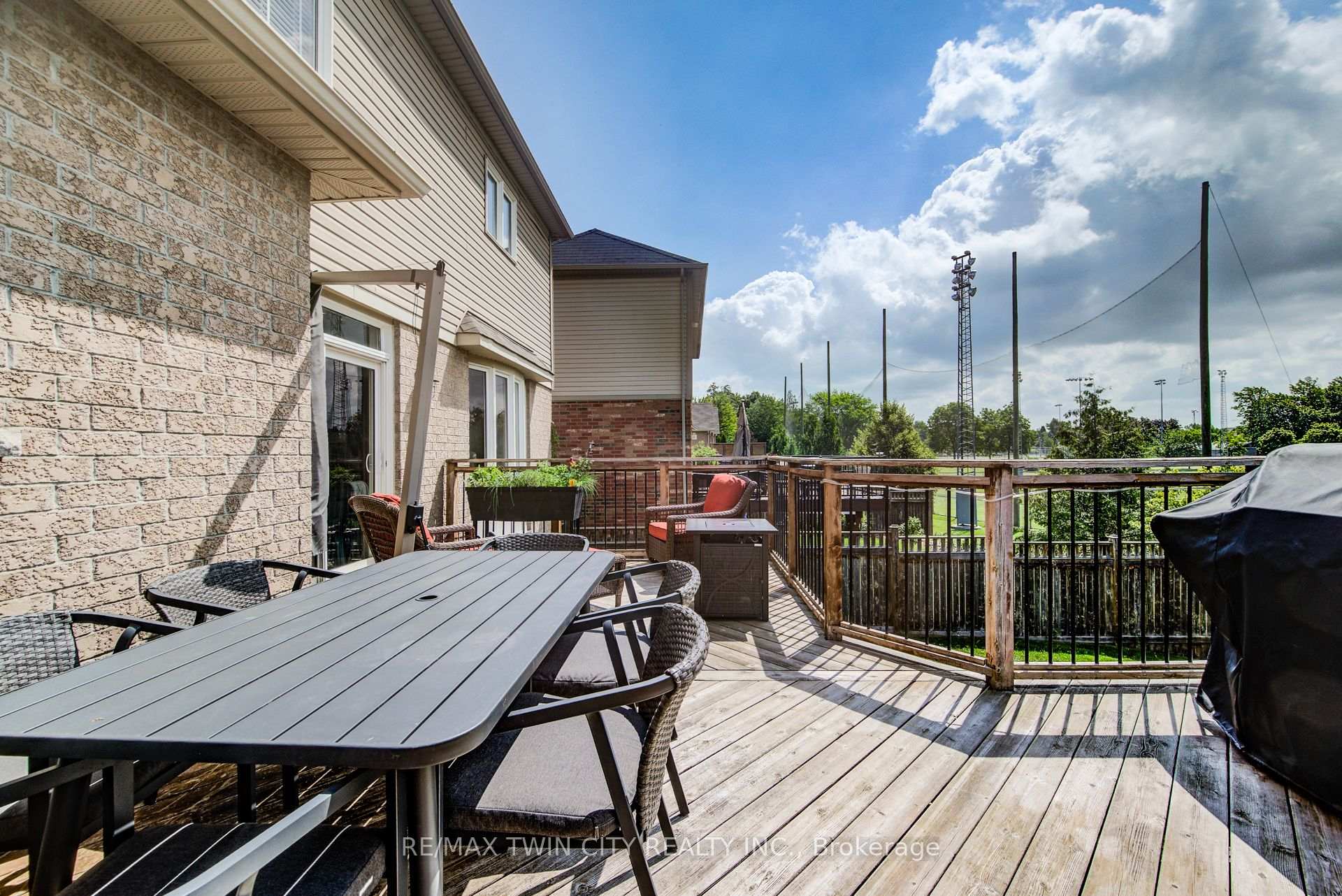 Photo 33 of 51 Wakefield Street, Woolwich, Breslau — HOMEH