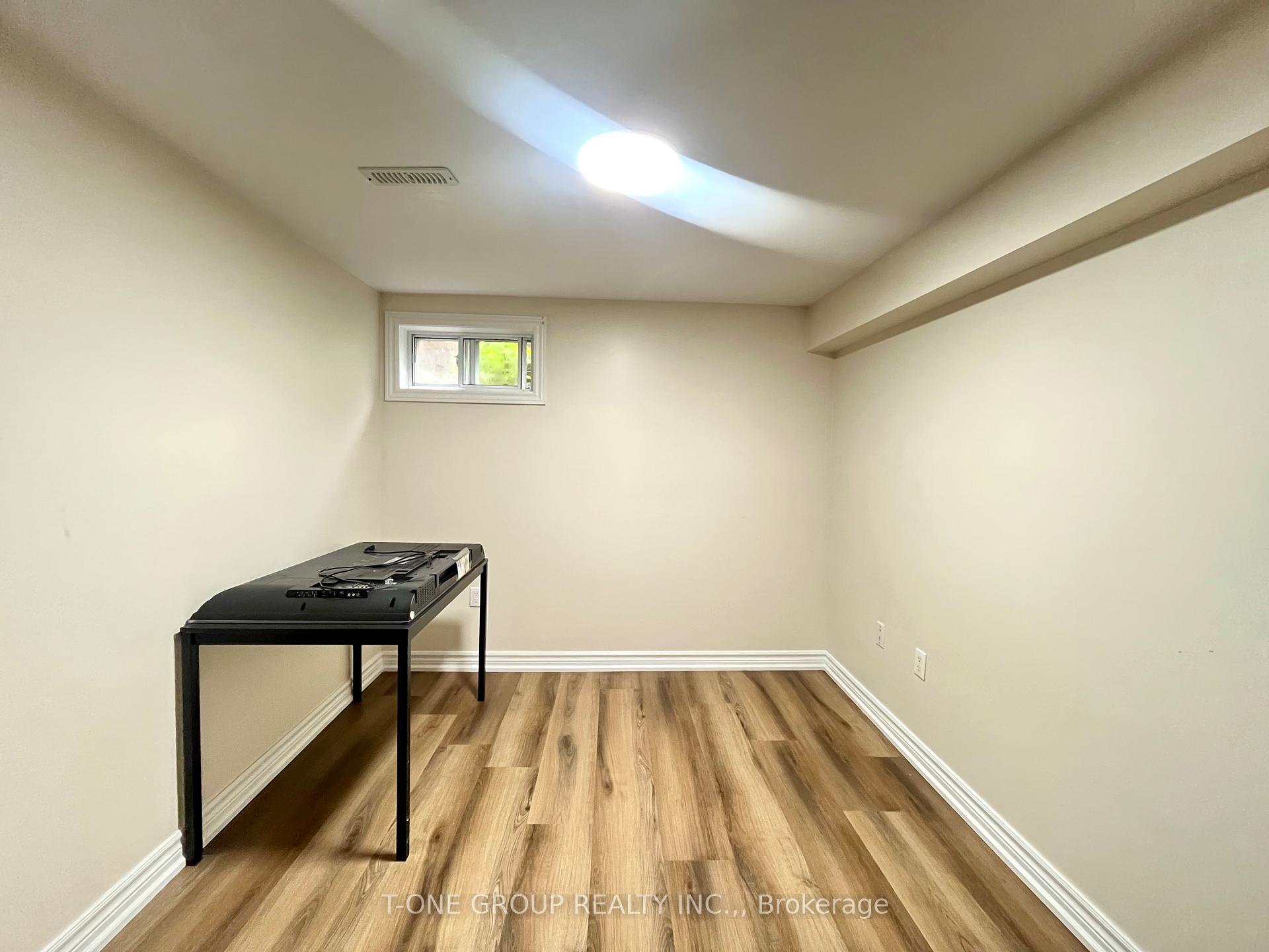 Photo 10 of Unit BSMT, 15 Shellamwood Trail, Scarborough, Agincourt North — HOMEH