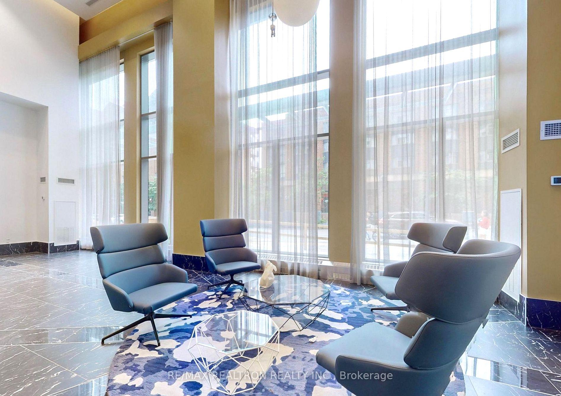 Photo 4 of Unit 2505 E, 70 Princess Street E, Toronto, Waterfront Communities — HOMEH