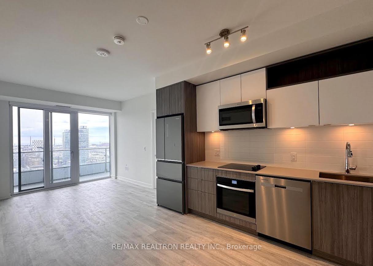 Photo 6 of Unit 2505 E, 70 Princess Street E, Toronto, Waterfront Communities — HOMEH
