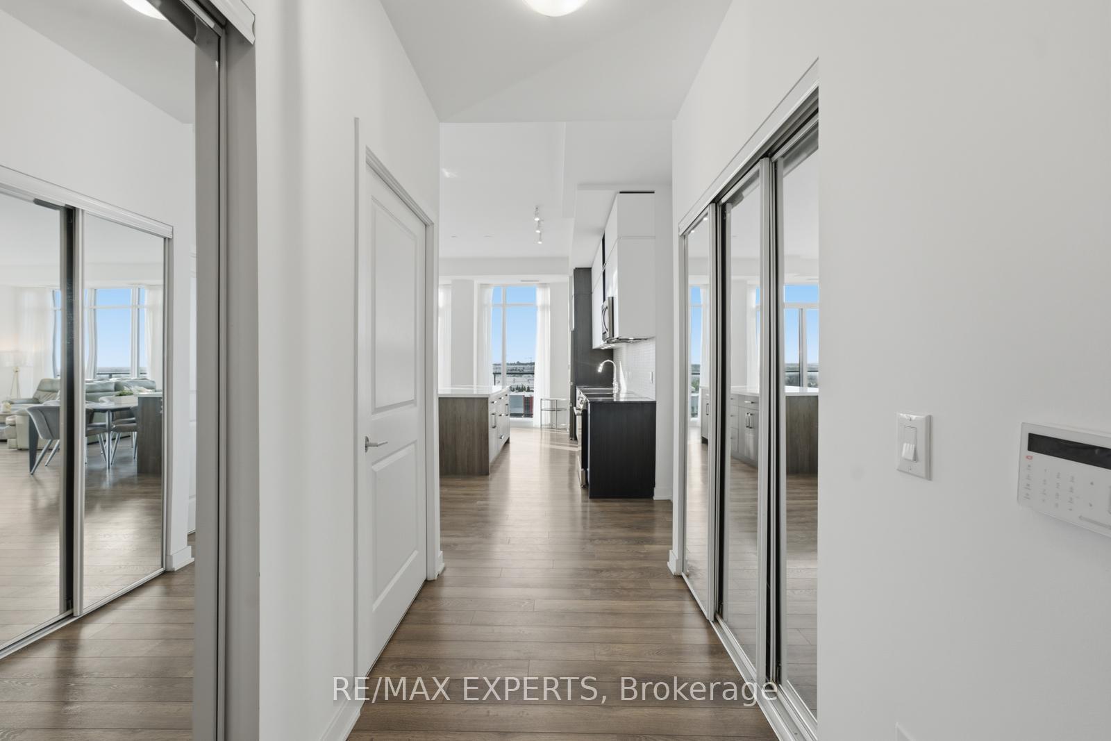 Photo 10 of Unit PH1210, 100 Eagle Rock Way, Vaughan, Rural Vaughan — HOMEH
