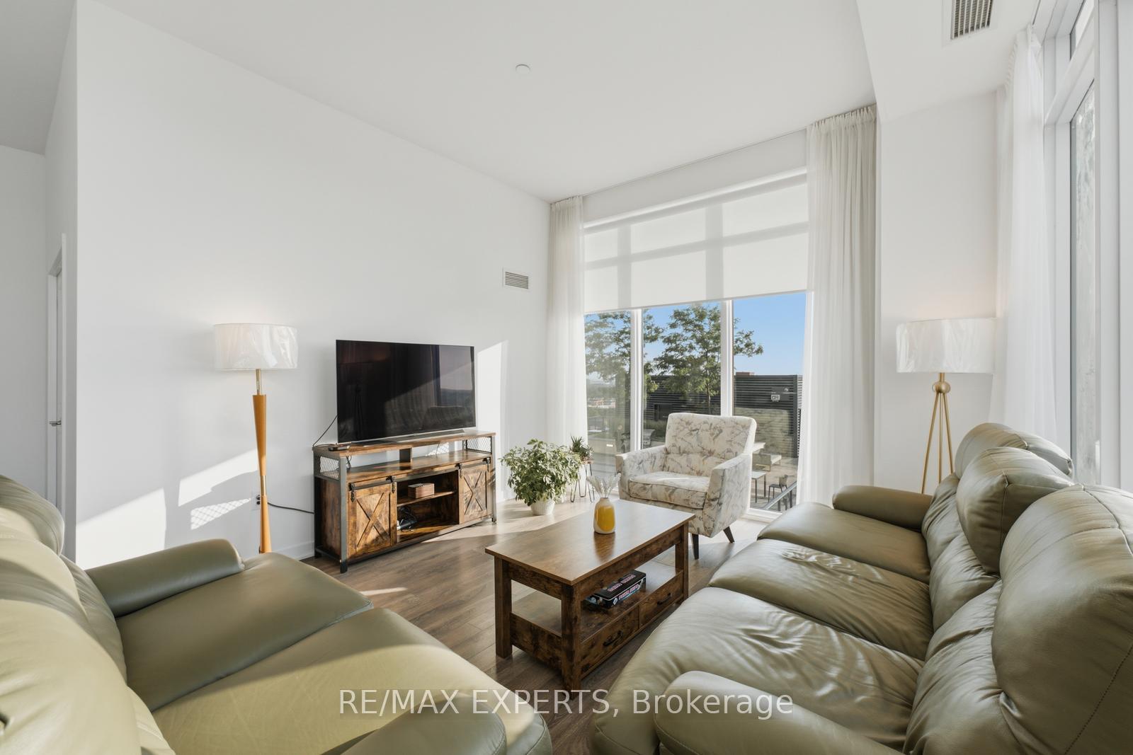 Photo 18 of Unit PH1210, 100 Eagle Rock Way, Vaughan, Rural Vaughan — HOMEH