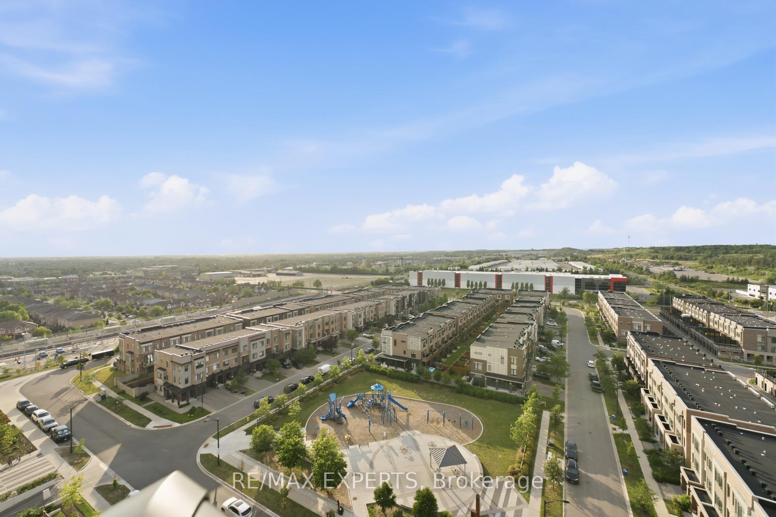 Photo 34 of Unit PH1210, 100 Eagle Rock Way, Vaughan, Rural Vaughan — HOMEH