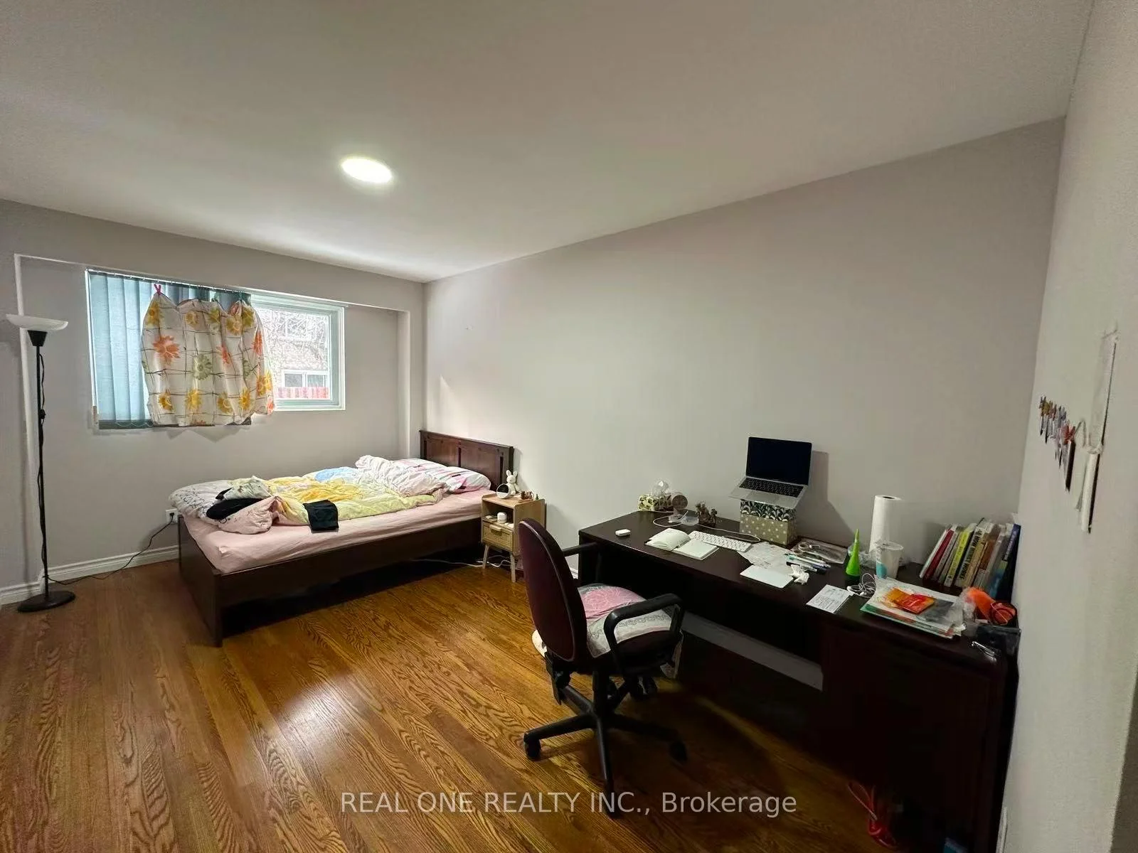Photo 4 of Unit Upper L, 14 La Peer Boulevard, Scarborough, L'Amoreaux — HOMEH