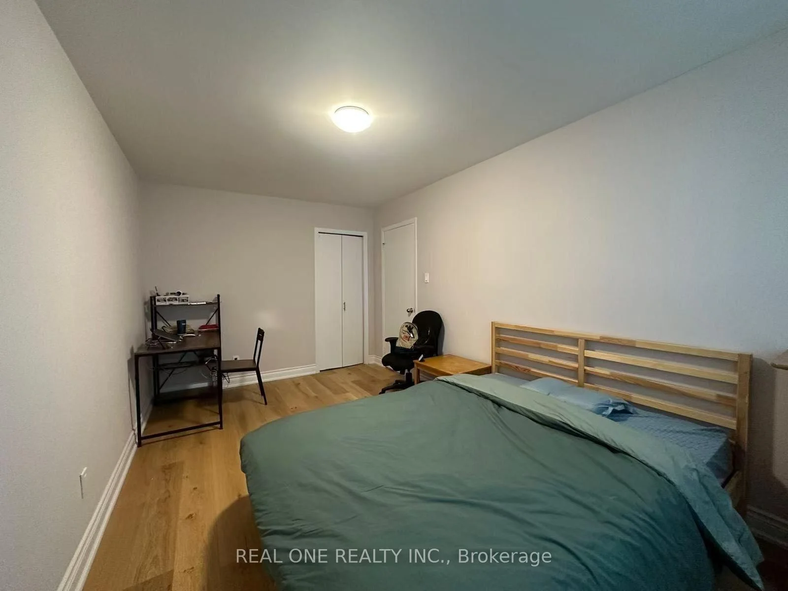 Photo 11 of Unit Upper L, 14 La Peer Boulevard, Scarborough, L'Amoreaux — HOMEH