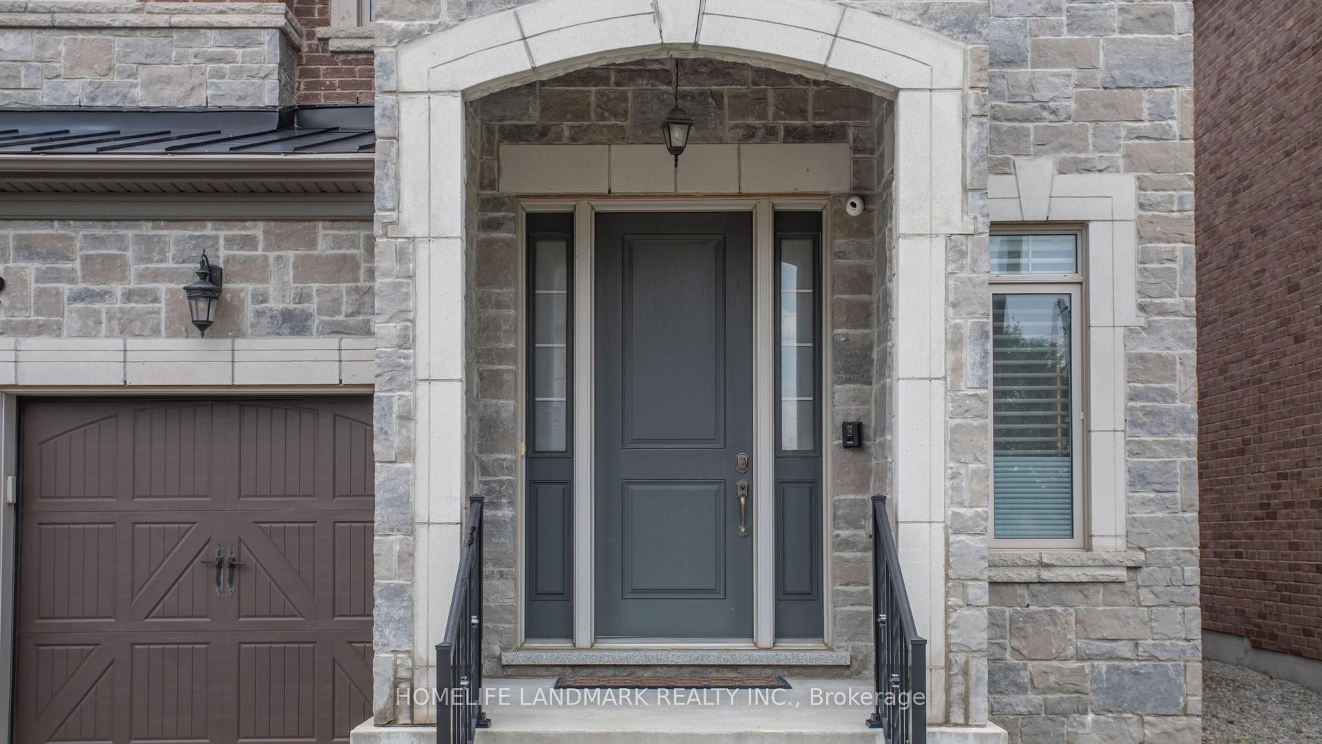 Photo 2 of 402 Farrell Road, Vaughan, Patterson — HOMEH