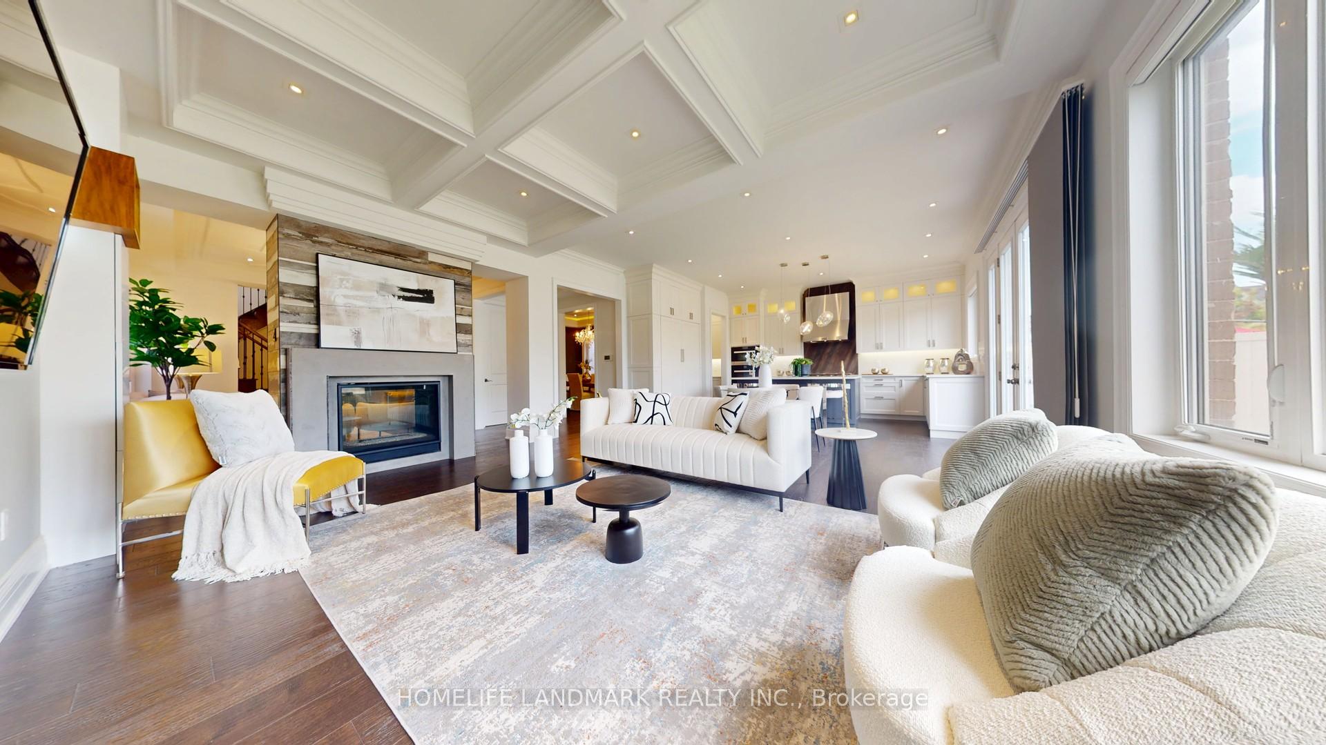 Photo 10 of 402 Farrell Road, Vaughan, Patterson — HOMEH