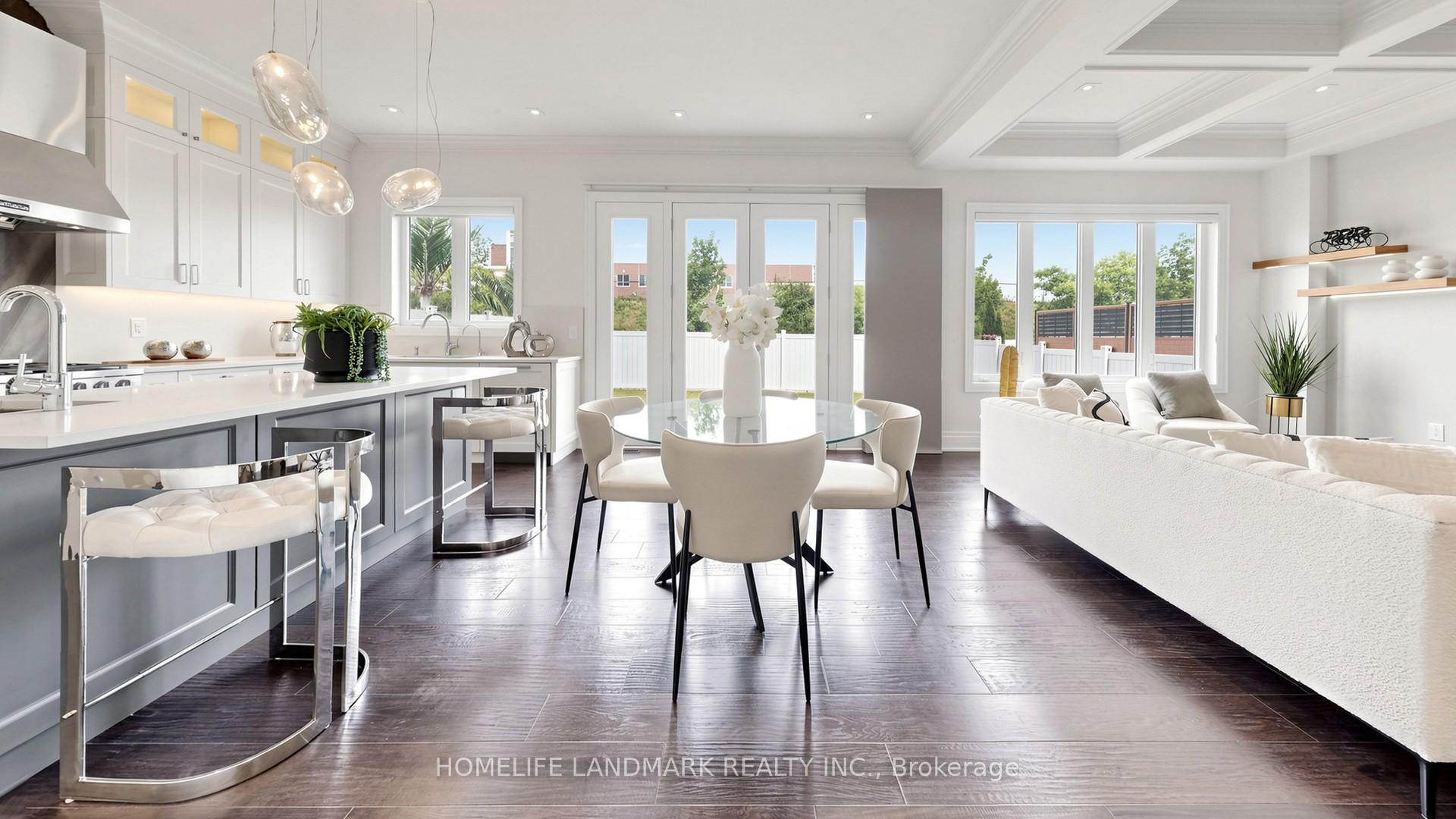 Photo 15 of 402 Farrell Road, Vaughan, Patterson — HOMEH