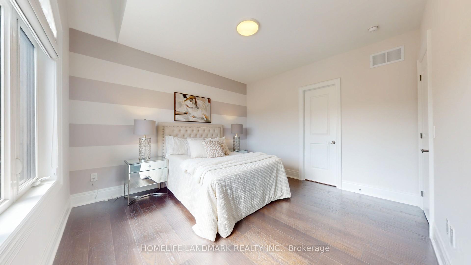 Photo 31 of 402 Farrell Road, Vaughan, Patterson — HOMEH