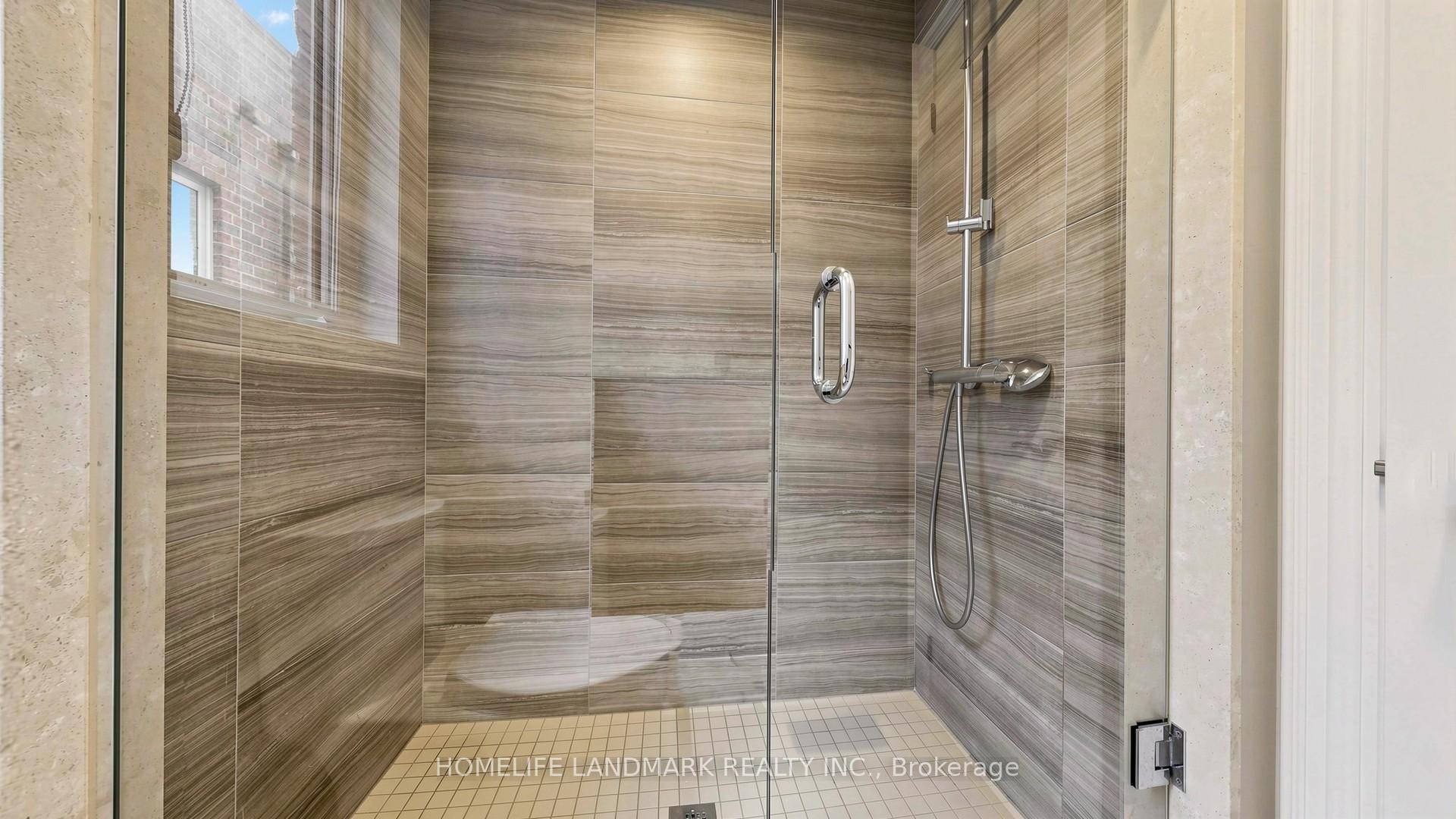 Photo 33 of 402 Farrell Road, Vaughan, Patterson — HOMEH