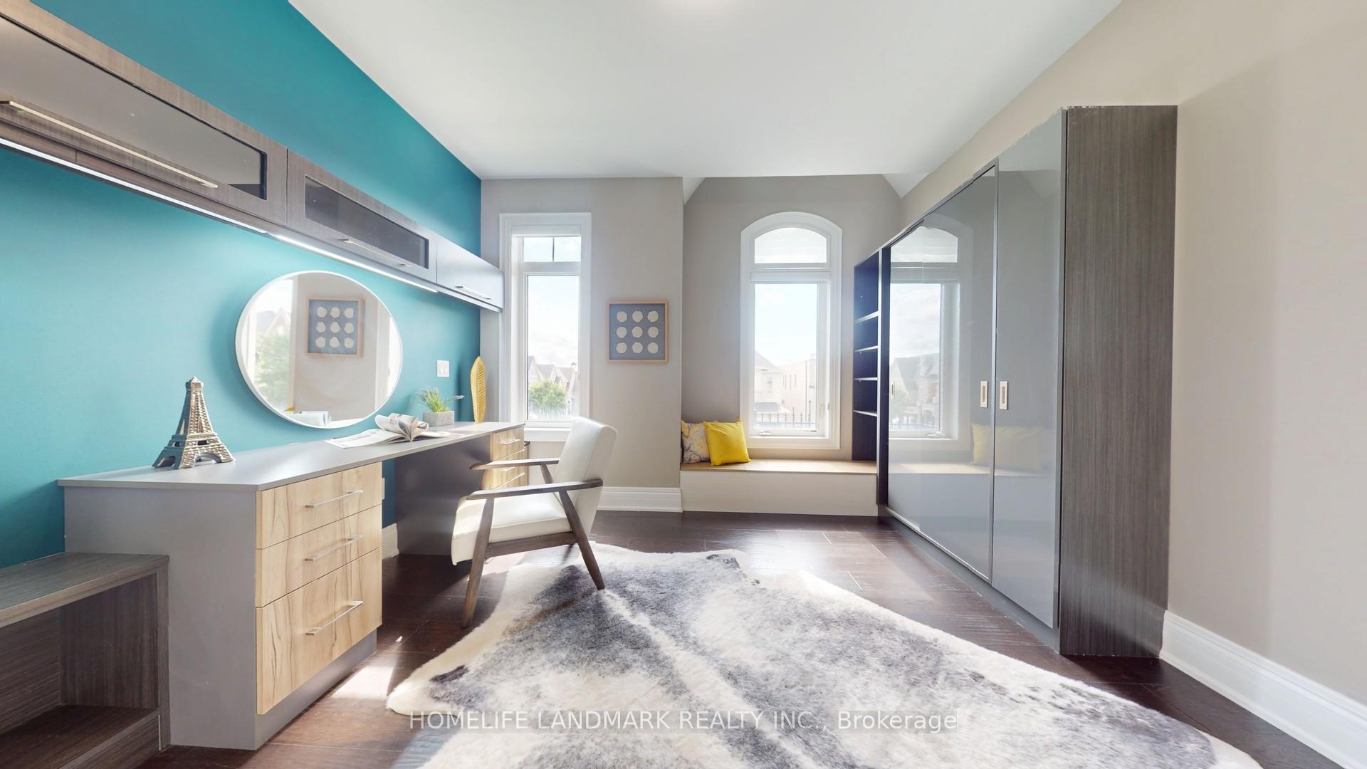 Photo 39 of 402 Farrell Road, Vaughan, Patterson — HOMEH