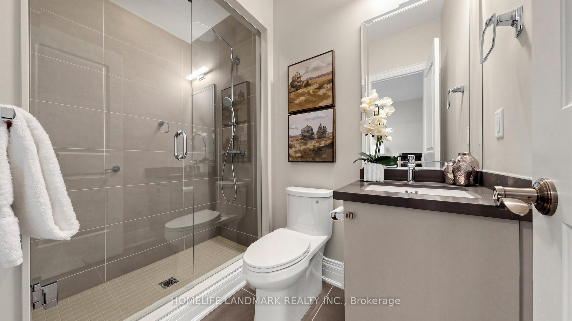 Photo 41 of 402 Farrell Road, Vaughan, Patterson — HOMEH