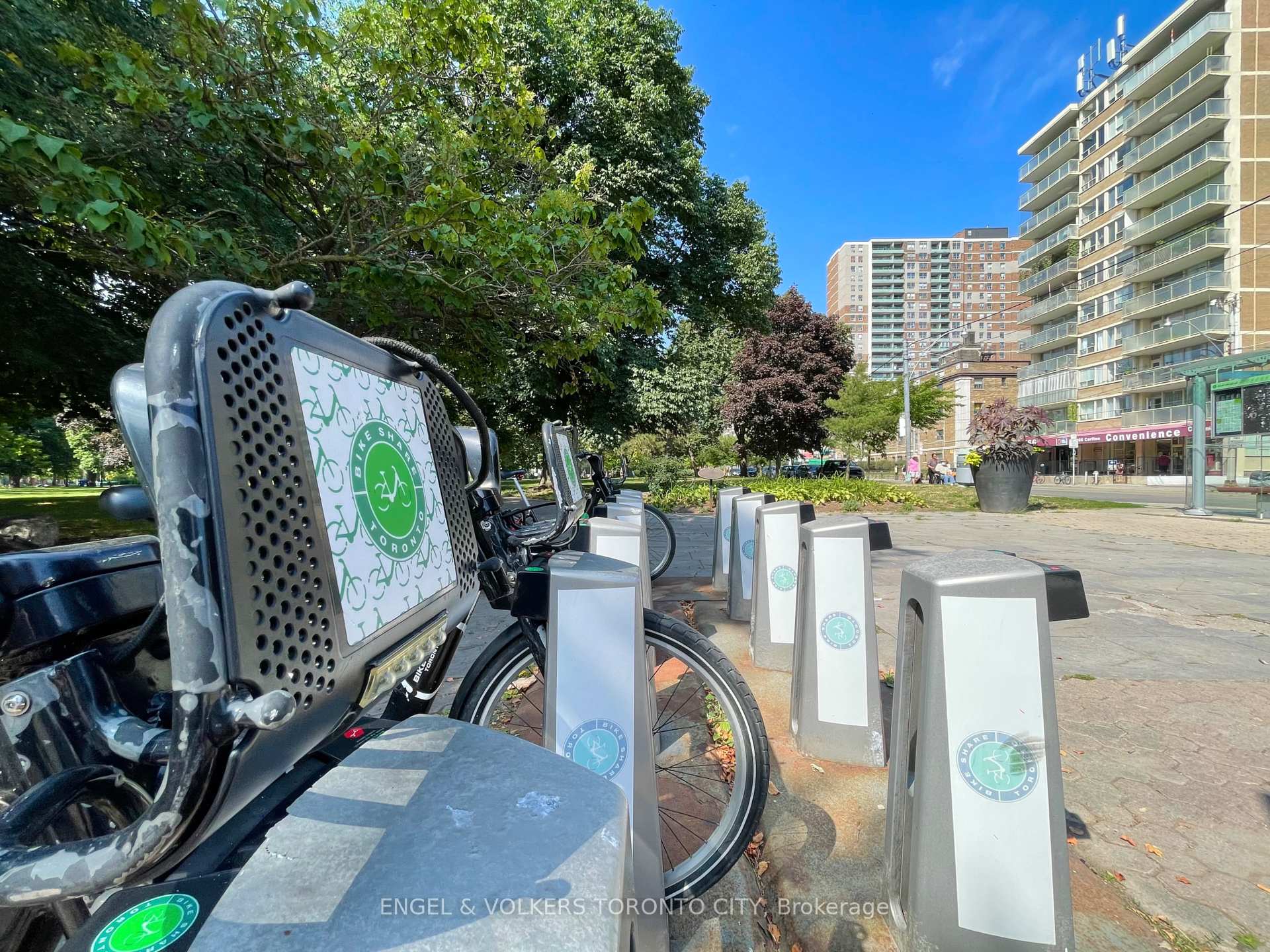 Photo 19 of Unit Lower 1, 173 Carlton Street, Toronto, Cabbagetown-South St. James Town — HOMEH