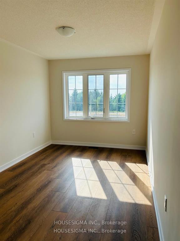 Photo 8 of 2038 Horace Duncan Crescent, Oshawa, Kedron — HOMEH