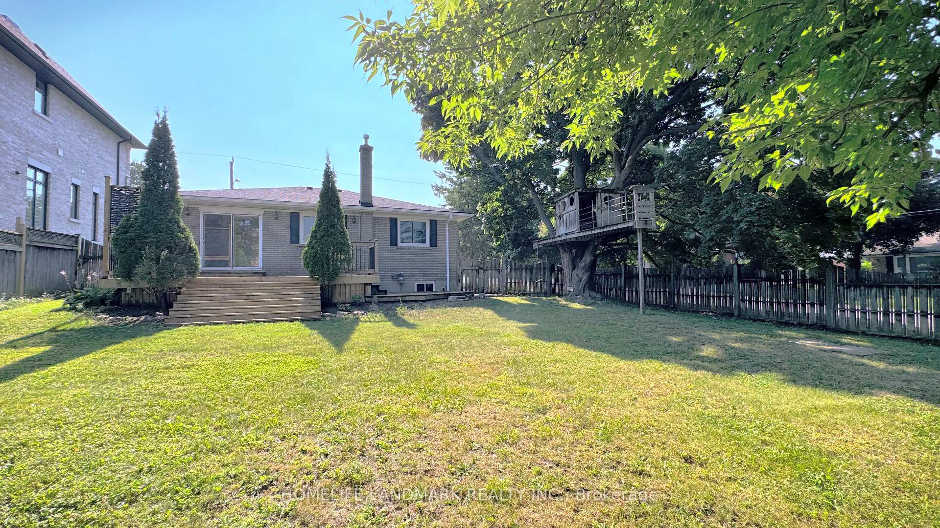 Photo 21 of 7 Talisman Crescent, Markham, Old Markham Village — HOMEH