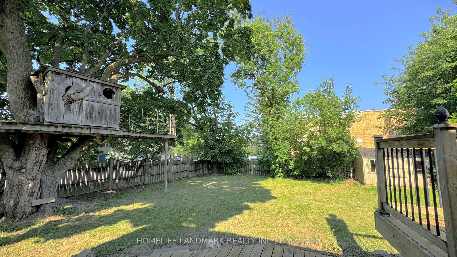Photo 22 of 7 Talisman Crescent, Markham, Old Markham Village — HOMEH