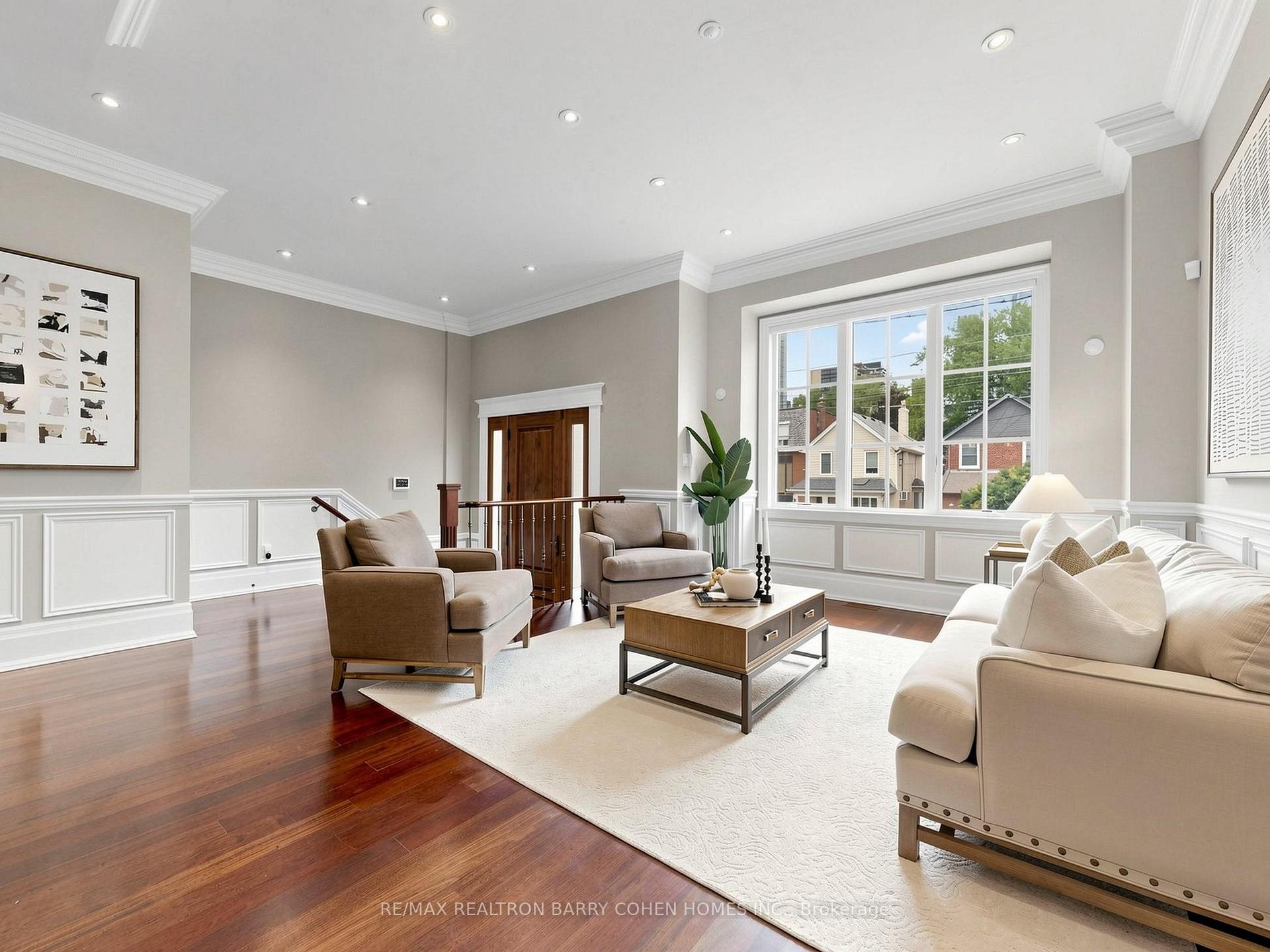 Photo 5 of 219 Hillsdale Avenue E, Toronto, Mount Pleasant West — HOMEH