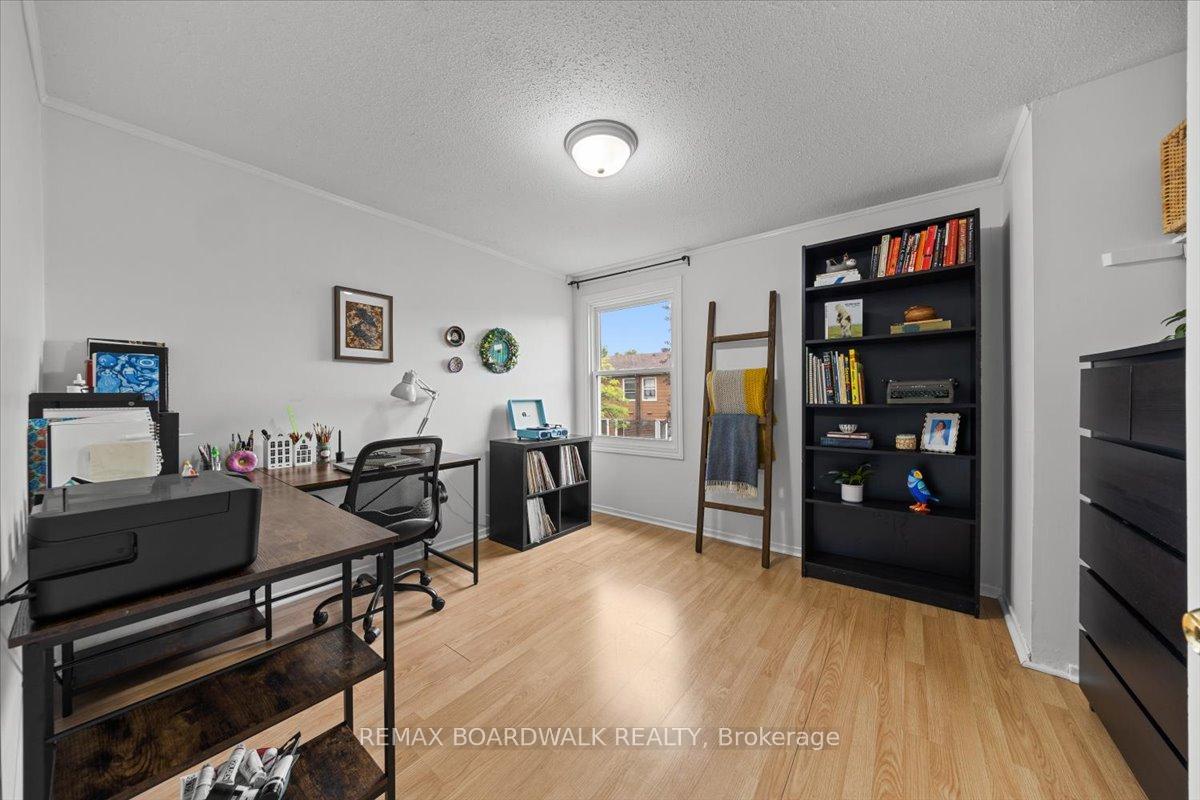 Photo 19 of Unit 18, 2126 Eric Crescent, Ottawa, Pineview — HOMEH