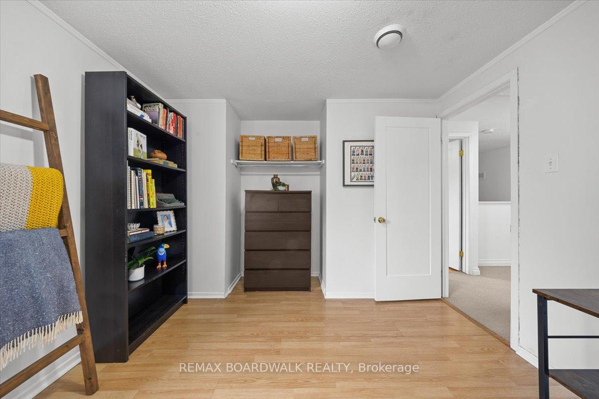 Photo 20 of Unit 18, 2126 Eric Crescent, Ottawa, Pineview — HOMEH