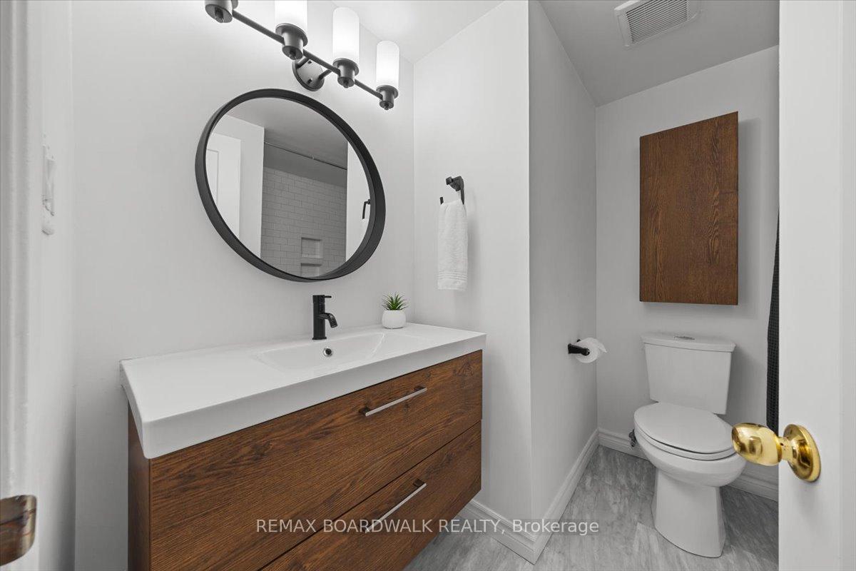 Photo 21 of Unit 18, 2126 Eric Crescent, Ottawa, Pineview — HOMEH