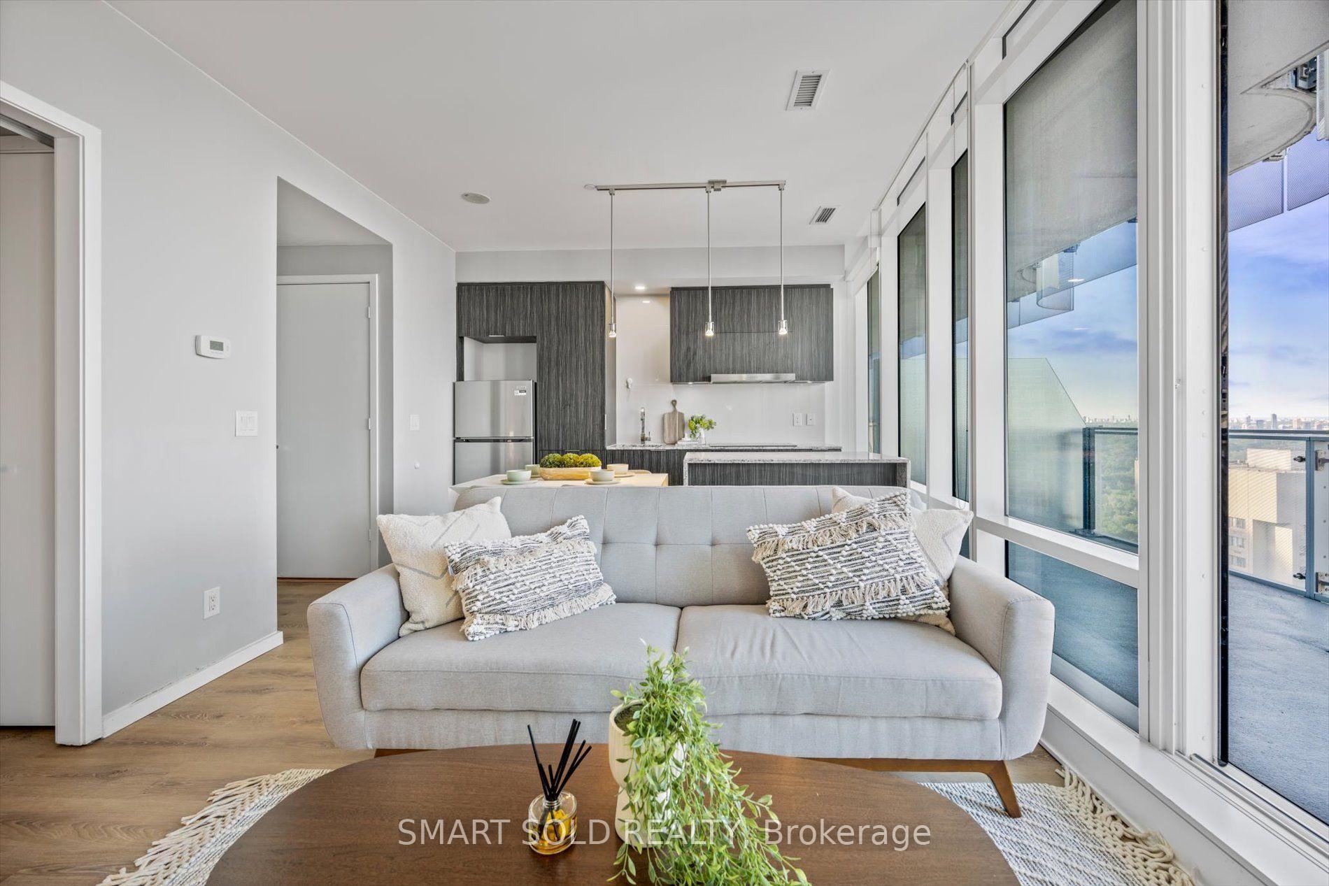 Photo 6 of Unit 4002, 1 Bloor Street E, Toronto, Church-Yonge Corridor — HOMEH