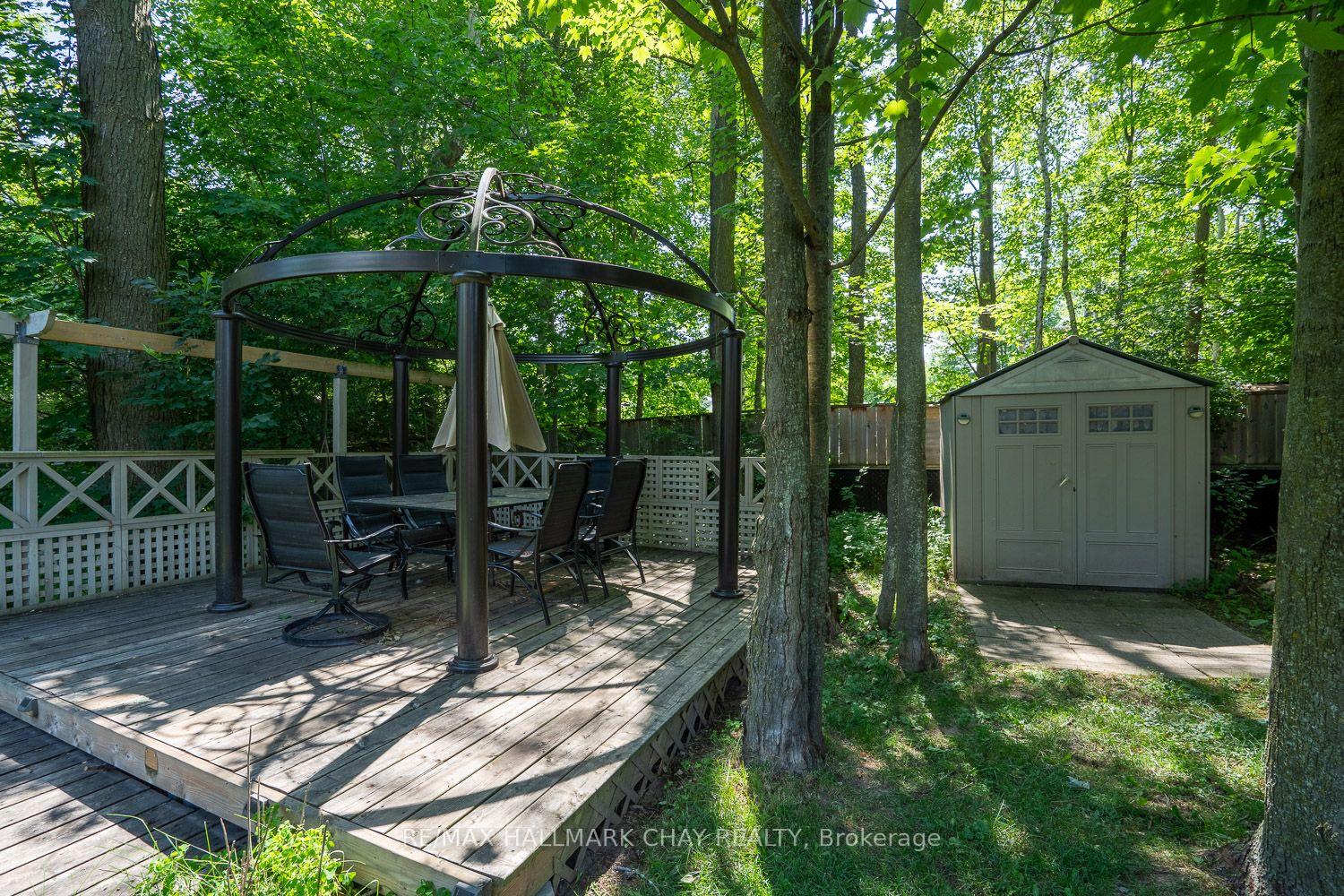 Photo 32 of 23 Burbank Circle, Adjala-Tosorontio, Everett — HOMEH