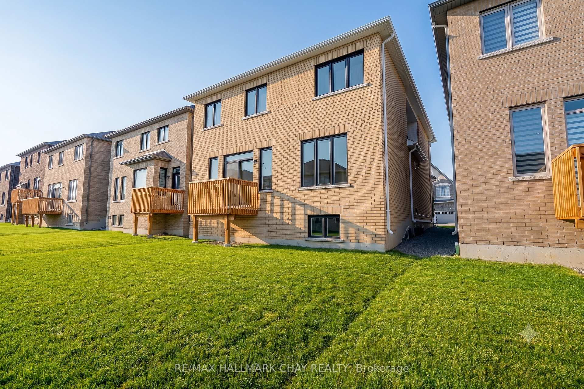 Photo 1 of 28 Mundell Road, Erin — HOMEH