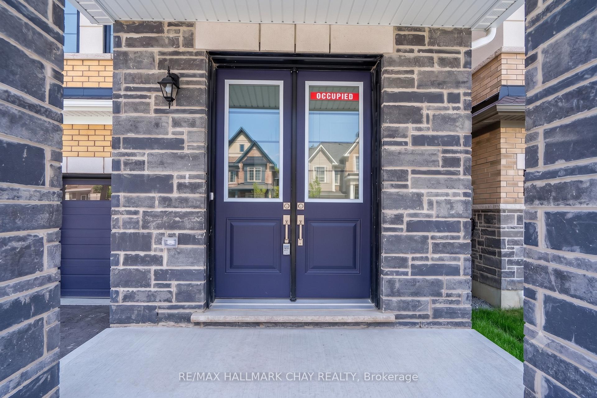 Photo 5 of 28 Mundell Road, Erin — HOMEH