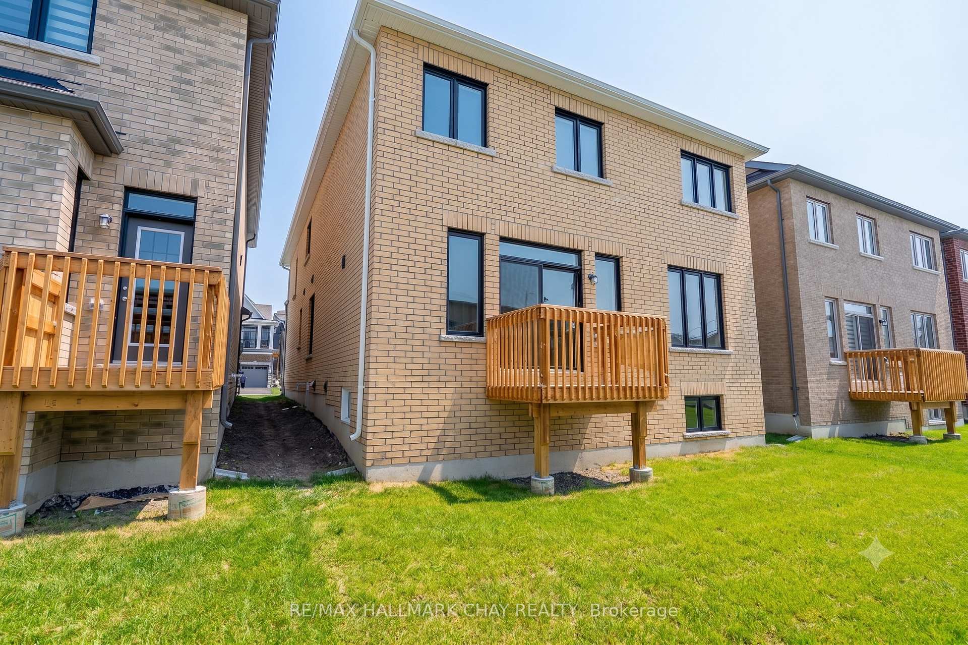 Photo 45 of 28 Mundell Road, Erin — HOMEH