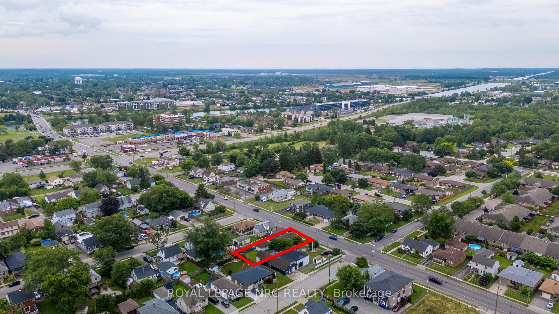 Photo 46 of 62 Lincoln Street, Welland, Broadway — HOMEH