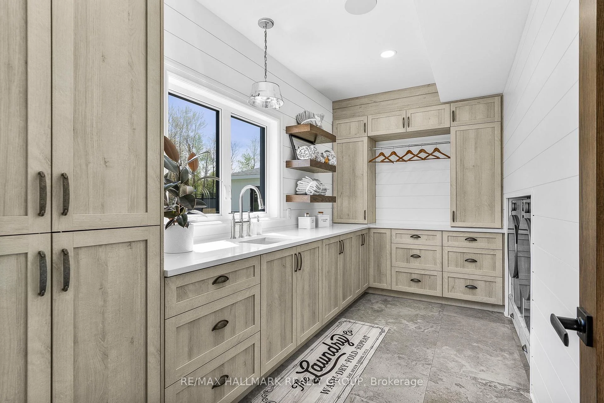 Photo 10 of 55 De La Seignerie Estates, Champlain, Champlain Twp — HOMEH