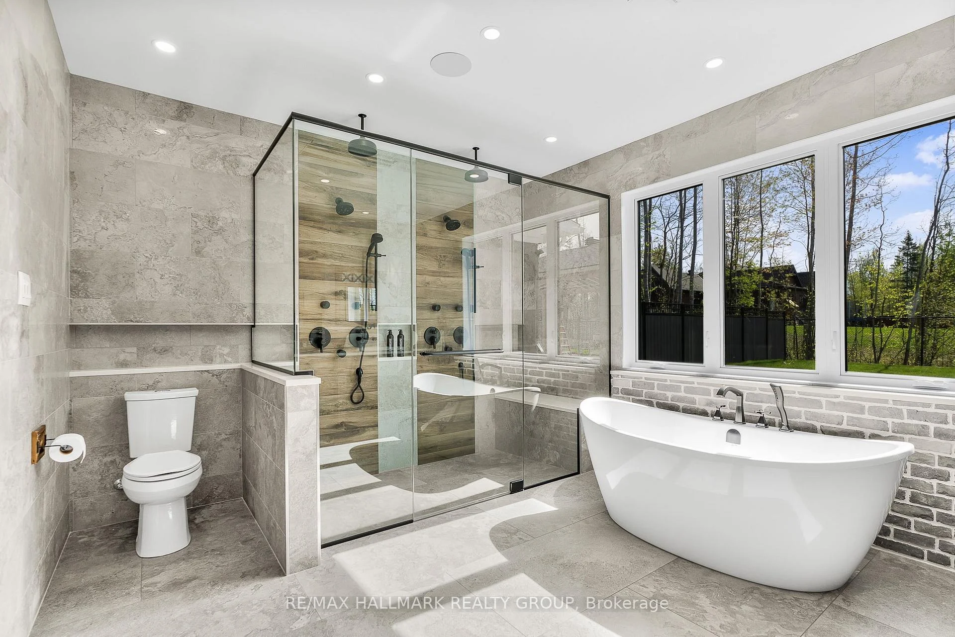 Photo 76 of 55 De La Seignerie Estates, Champlain, Champlain Twp — HOMEH