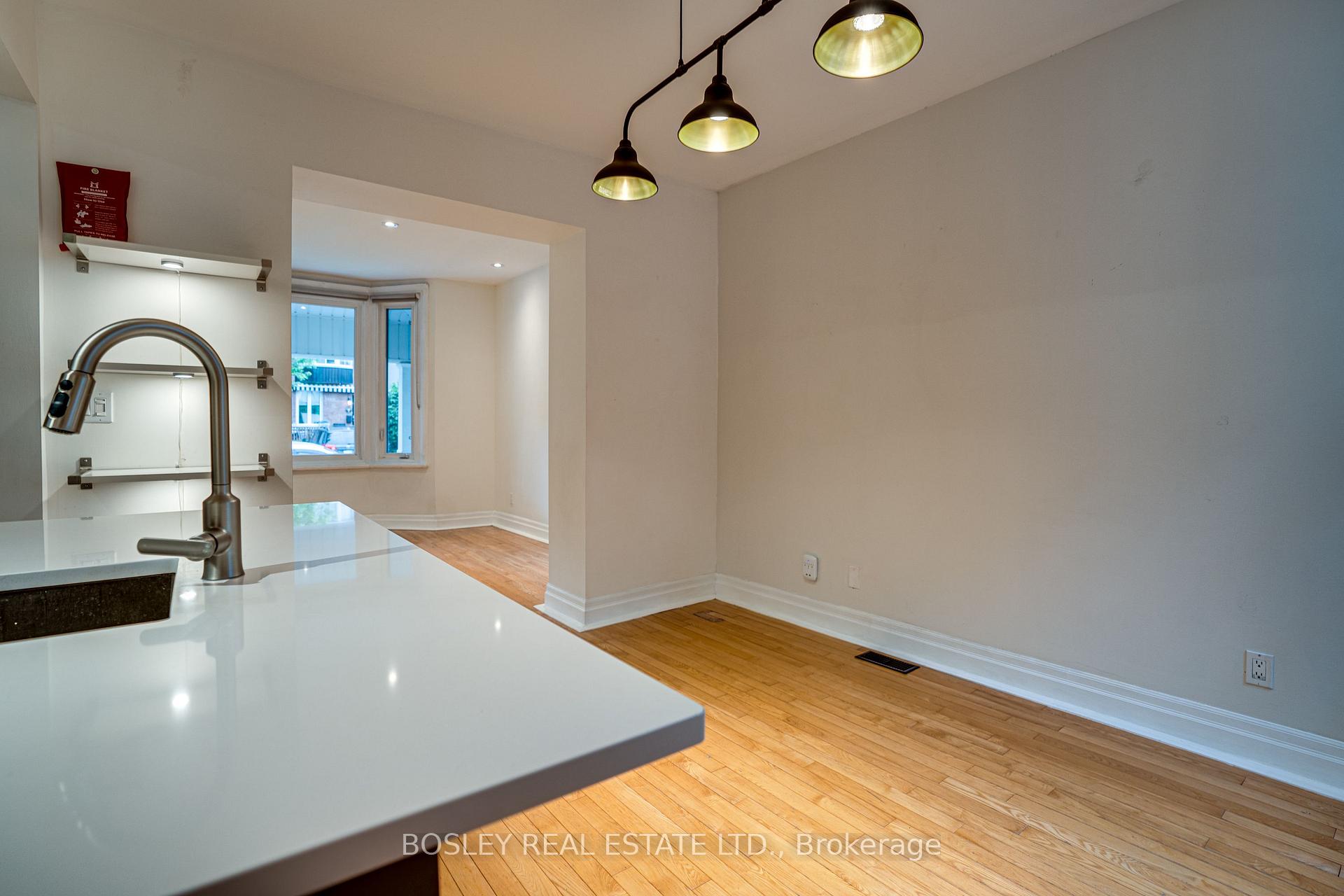 Photo 15 of 20 Connaught Avenue, Toronto, Greenwood-Coxwell — HOMEH