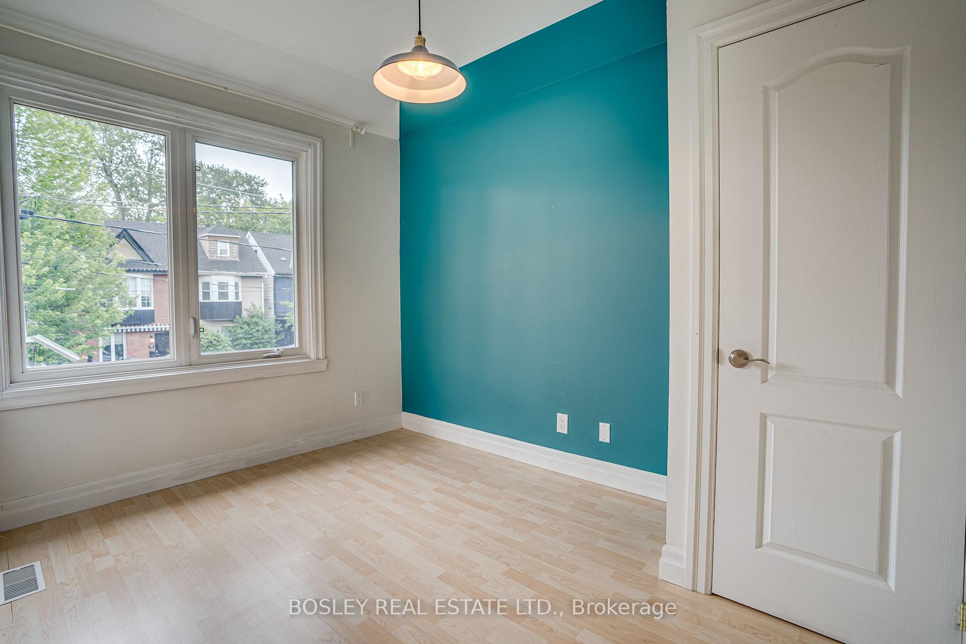 Photo 18 of 20 Connaught Avenue, Toronto, Greenwood-Coxwell — HOMEH